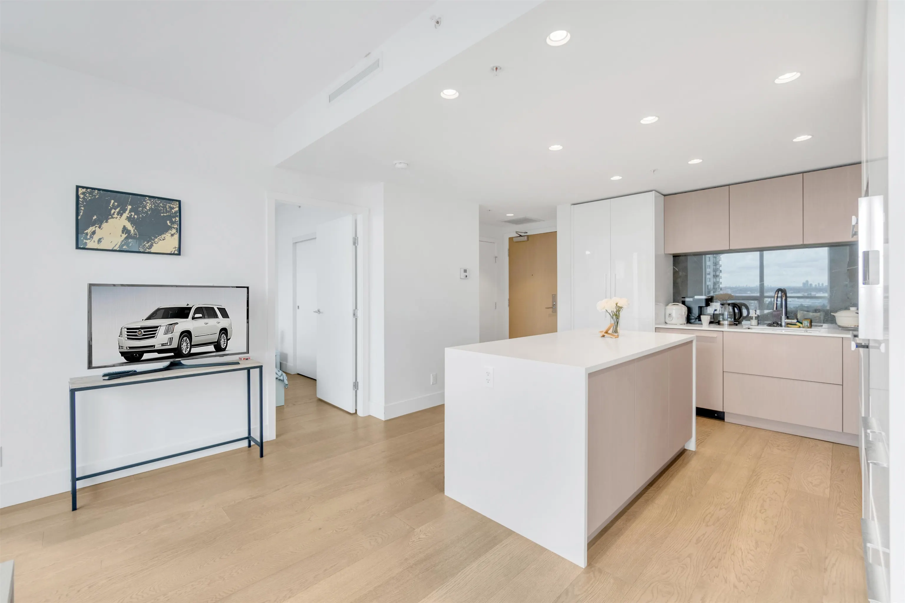 1702 1632 Lions Gate Lane