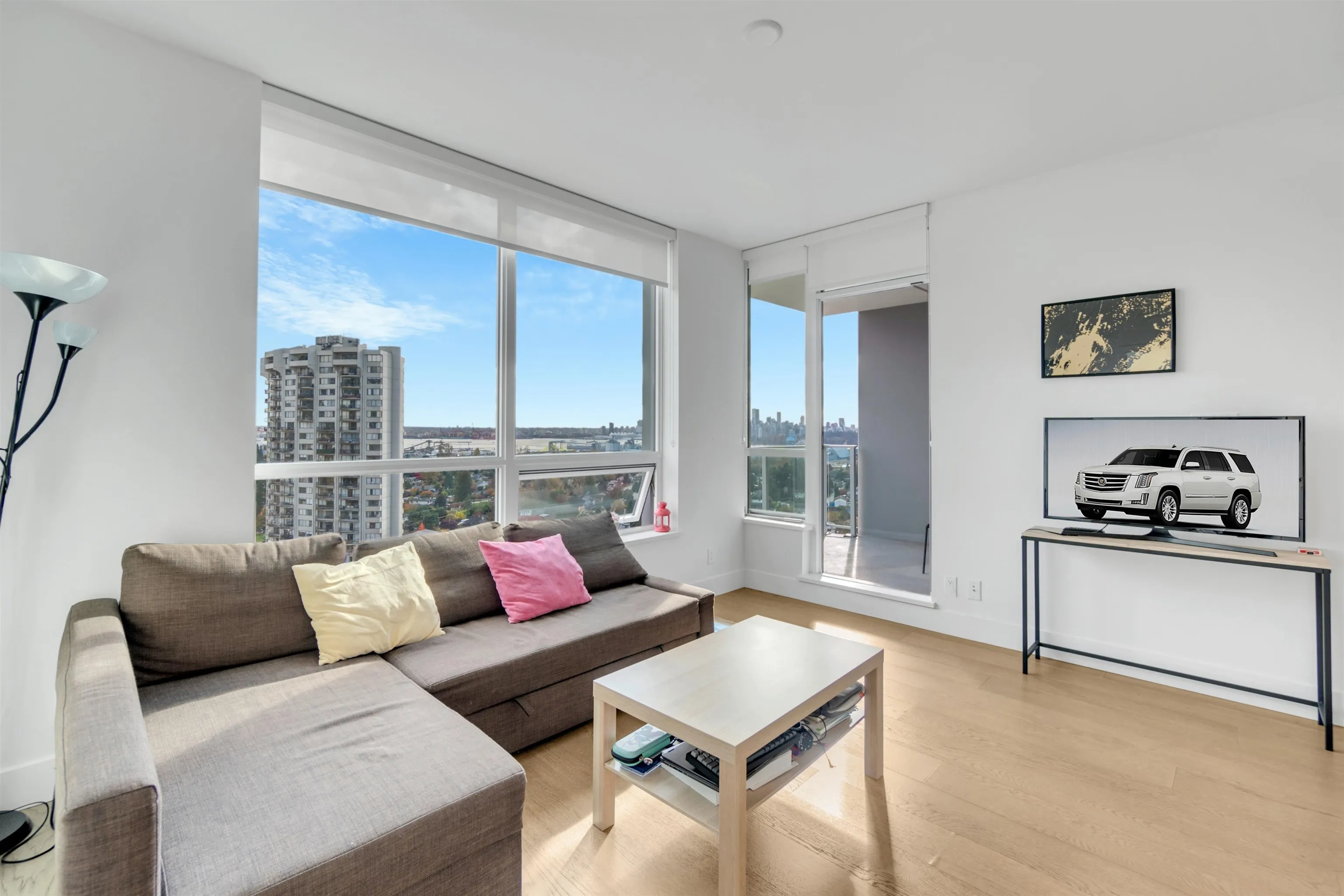 1702 1632 Lions Gate Lane
