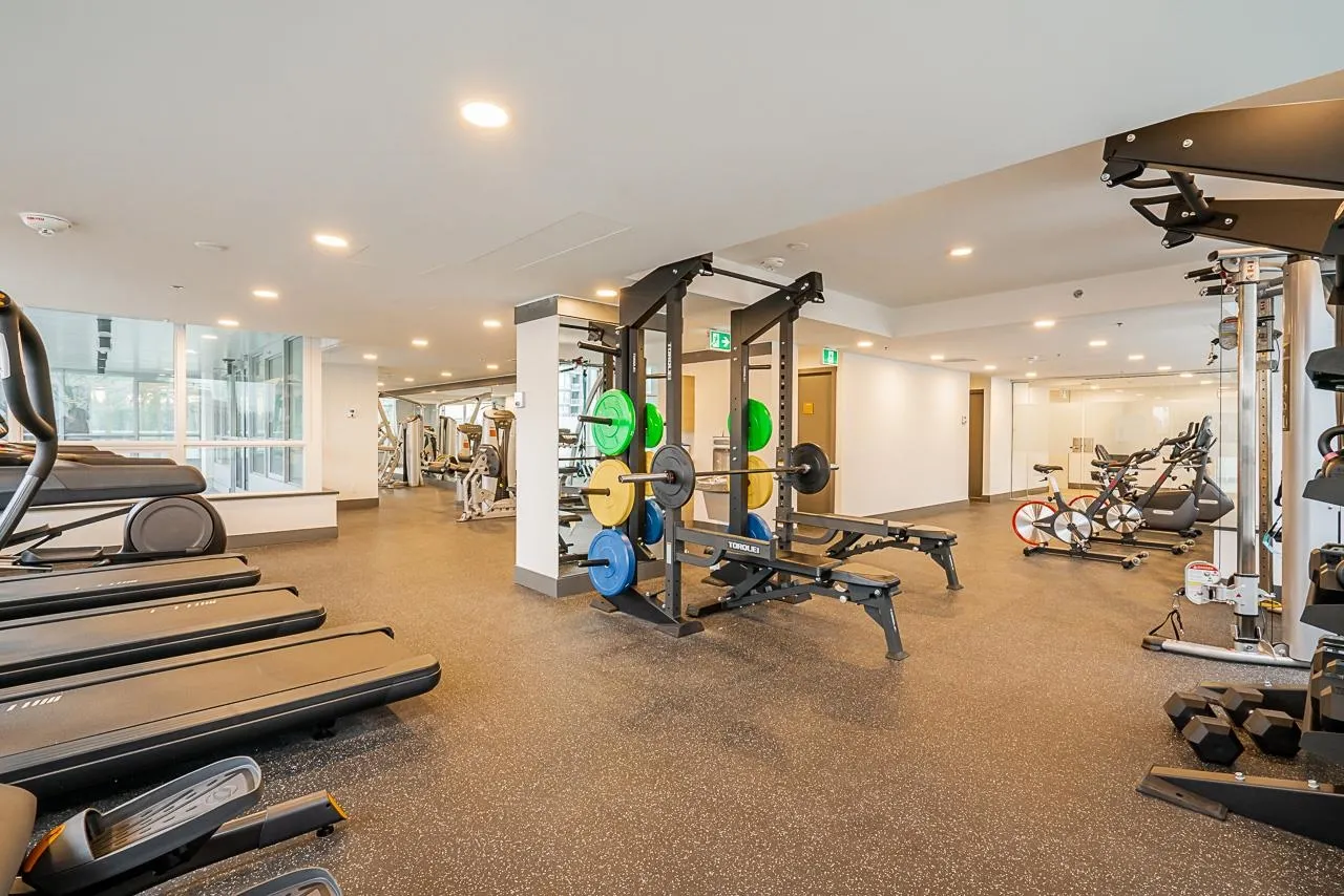 1702 1632 Lions Gate Lane