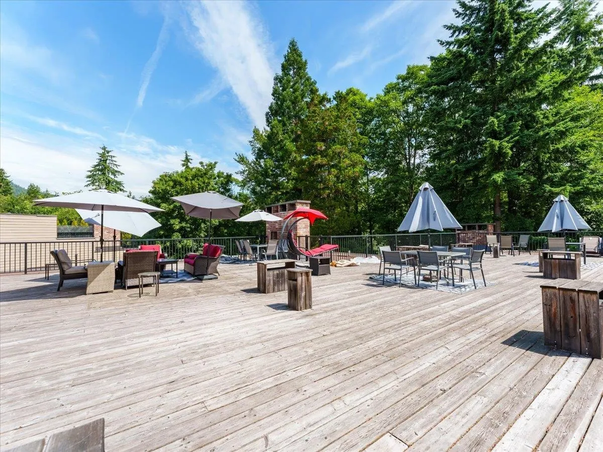 304 1385 Draycott Road