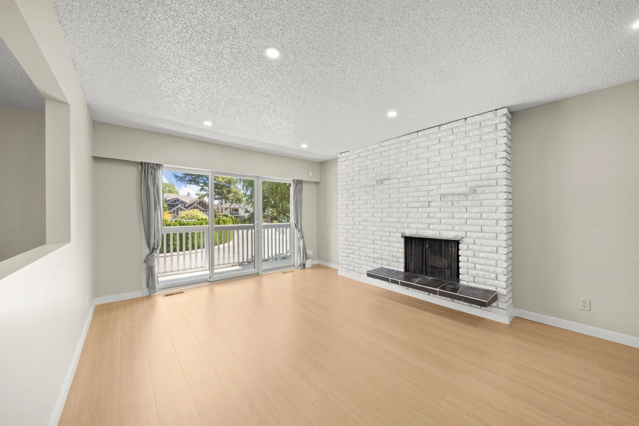 5271 Merganser Drive