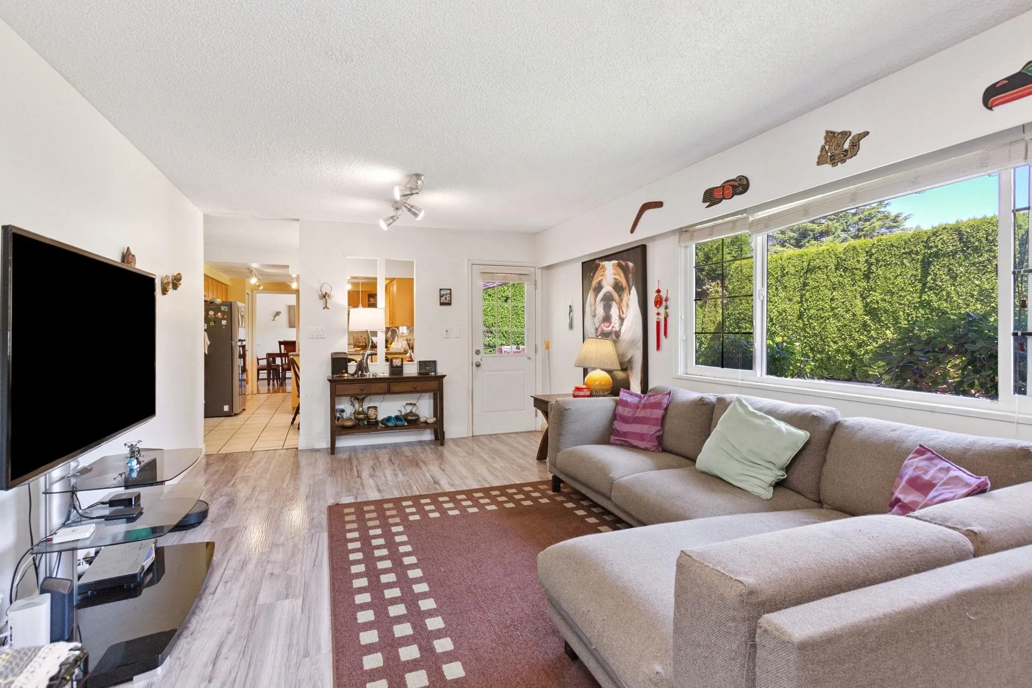 10220 Freshwater Drive