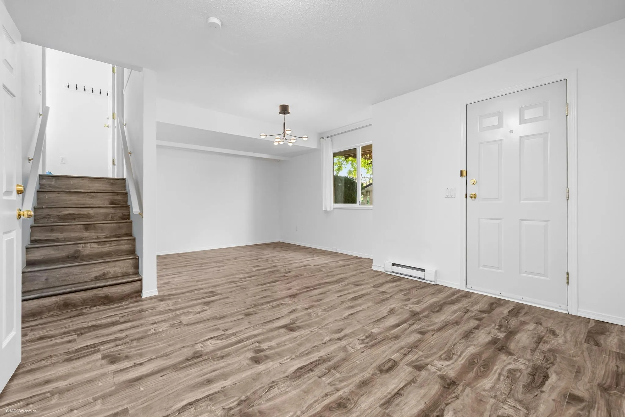 74 6588 Barnard Drive