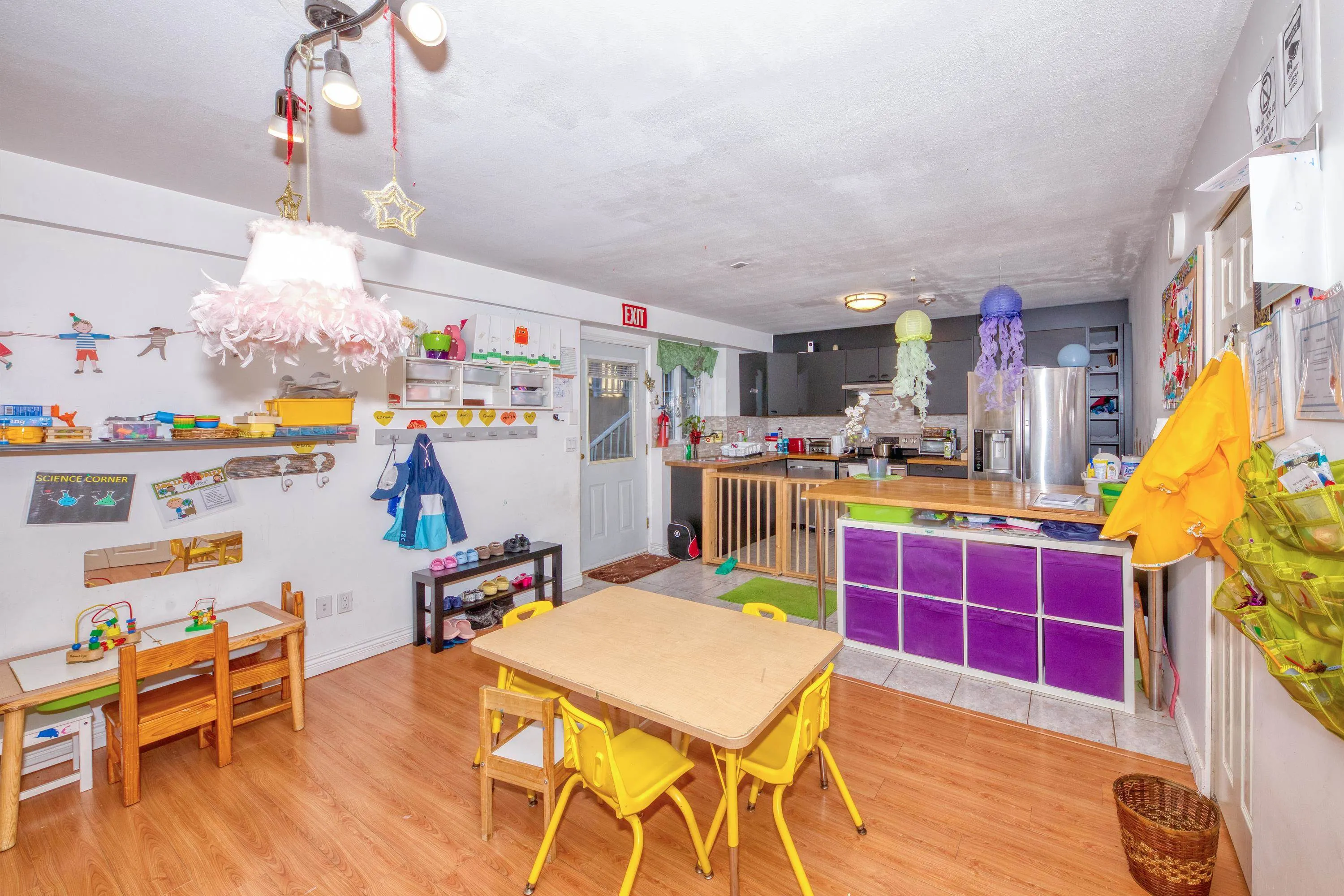 826 E 13th Street