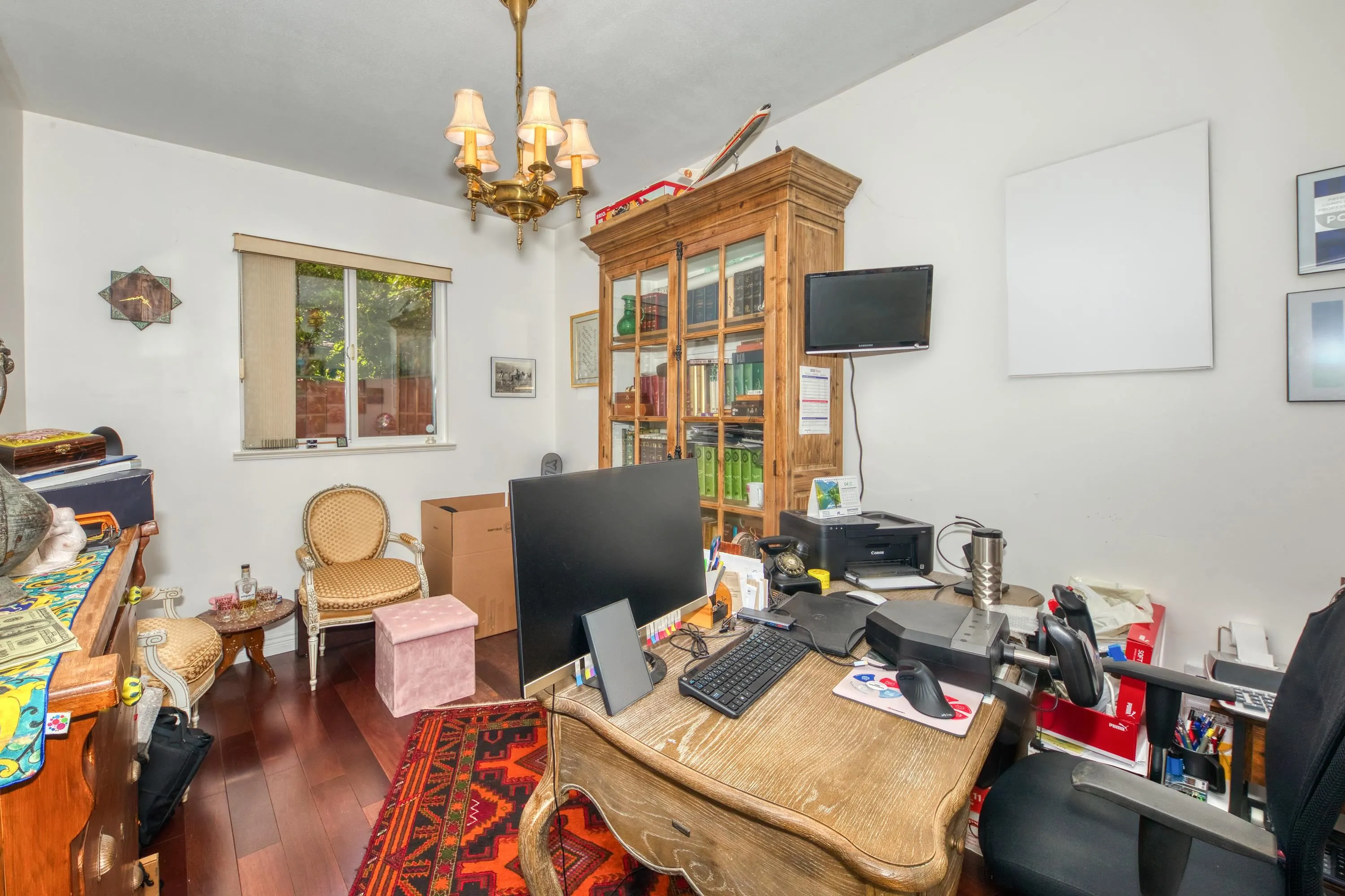 826 E 13th Street