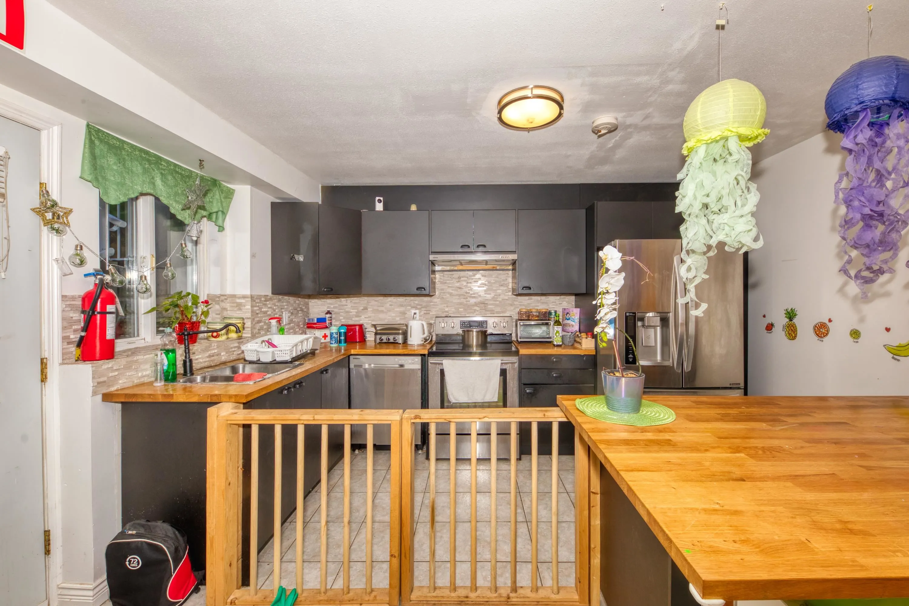 826 E 13th Street