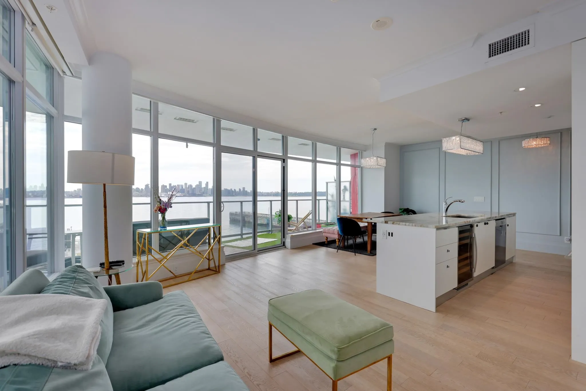 501 185 Victory Ship Way