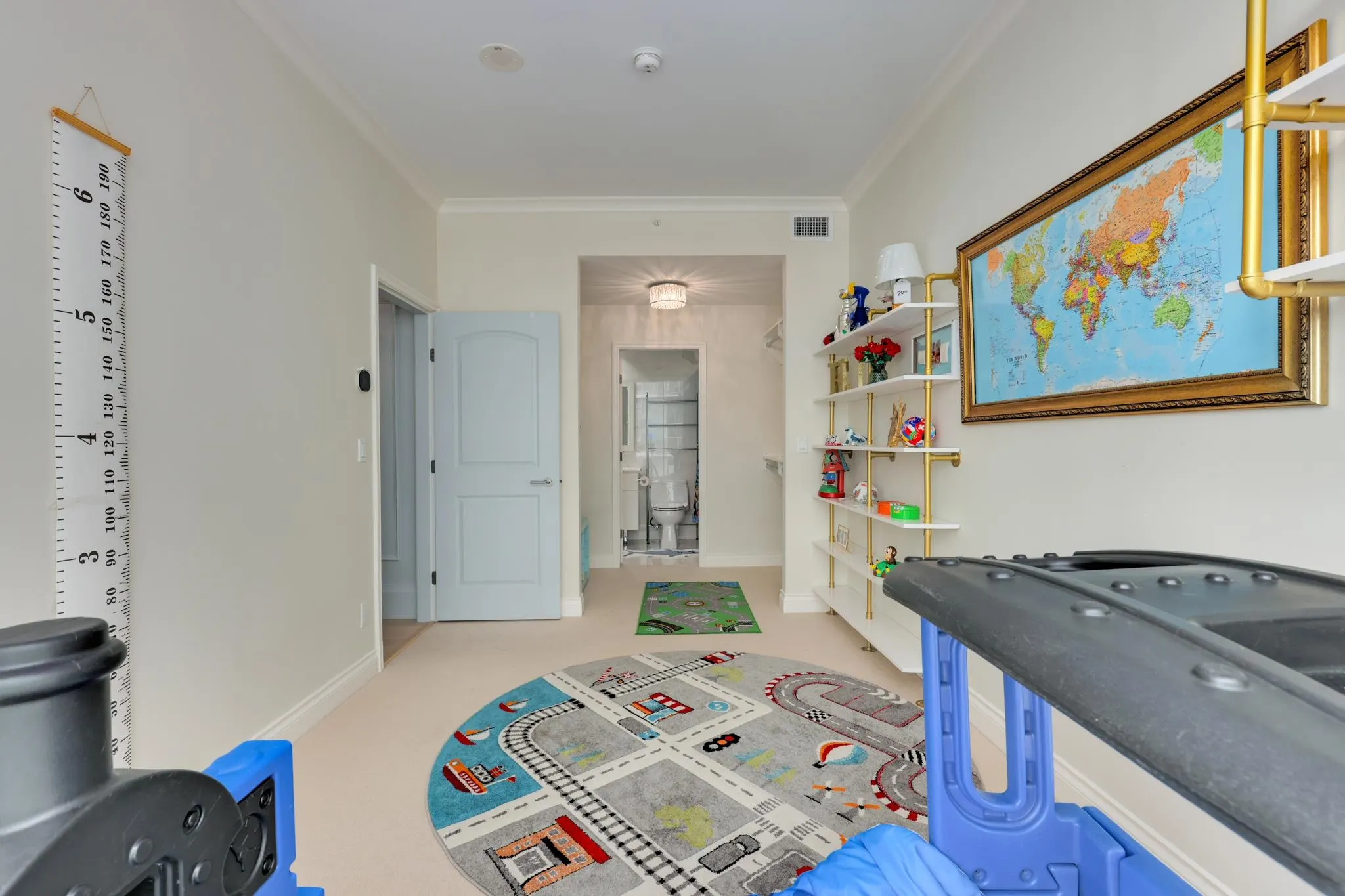 501 185 Victory Ship Way