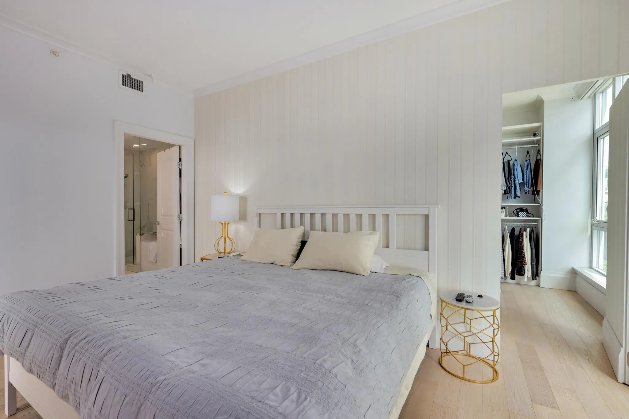 501 185 Victory Ship Way