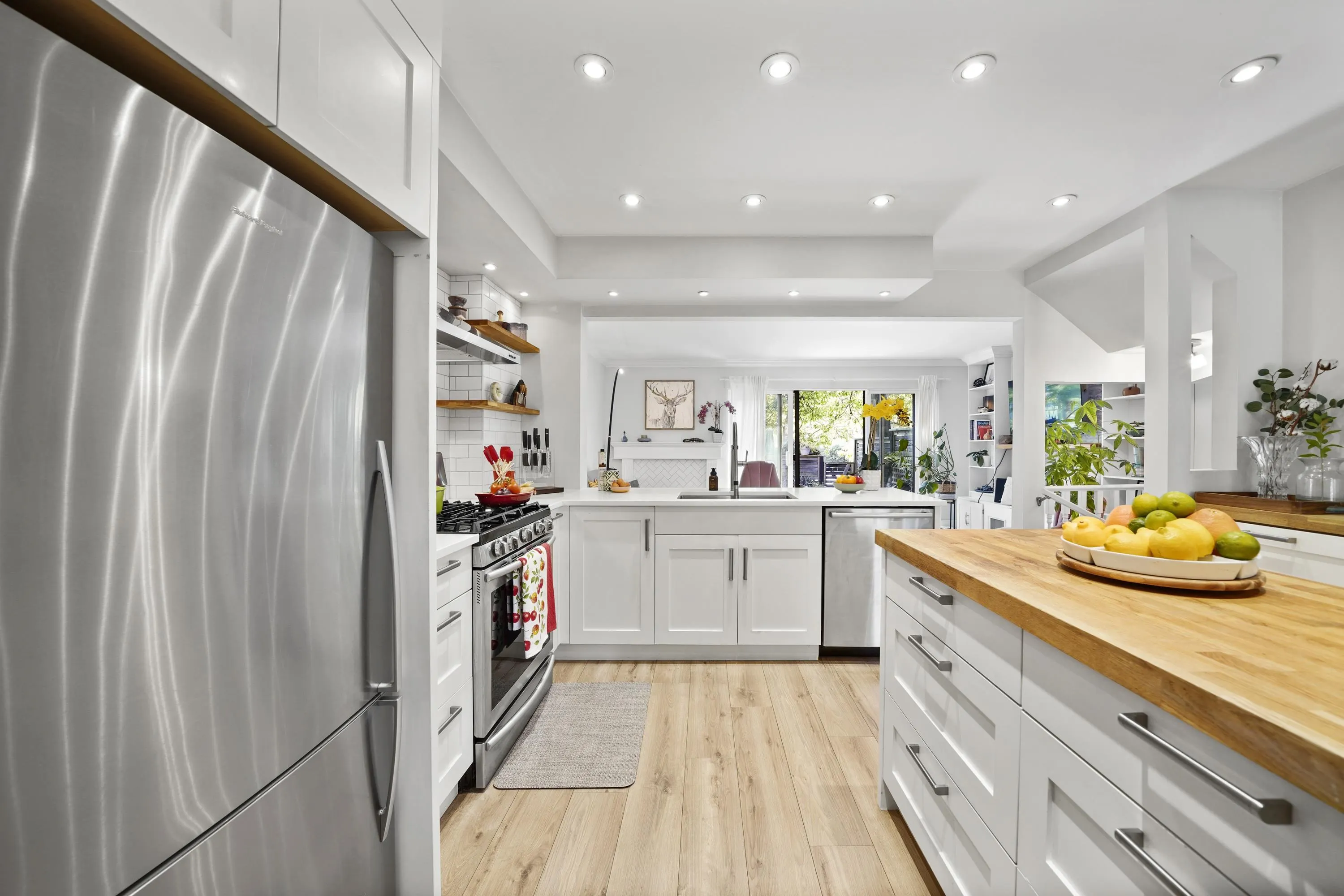 49 1910 Cedar Village Crescent