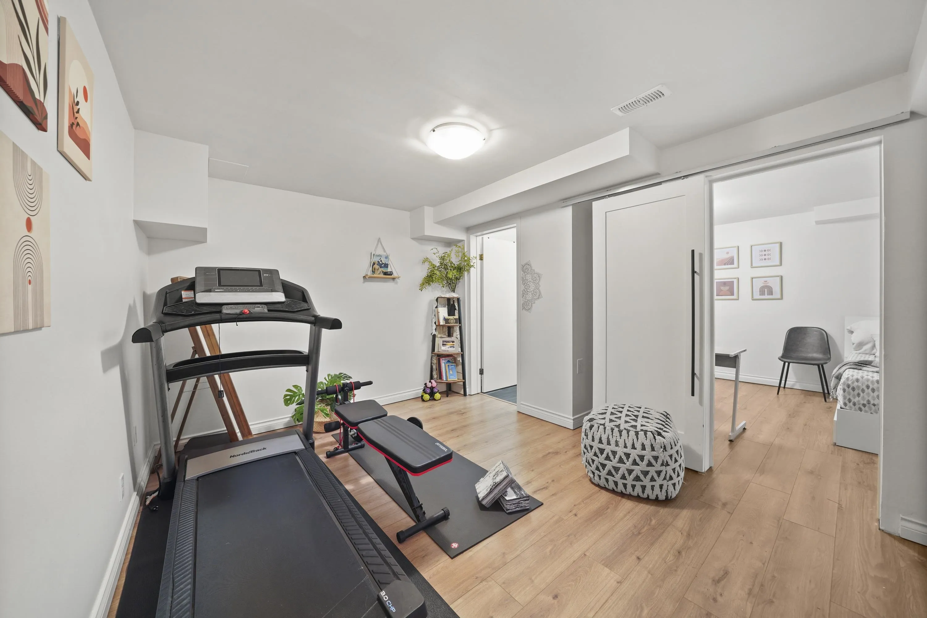 49 1910 Cedar Village Crescent