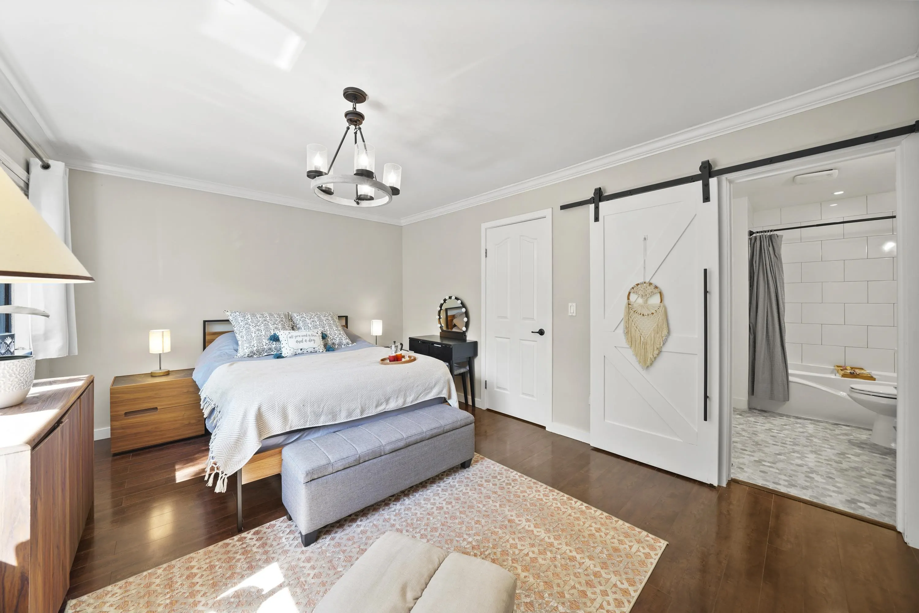 49 1910 Cedar Village Crescent