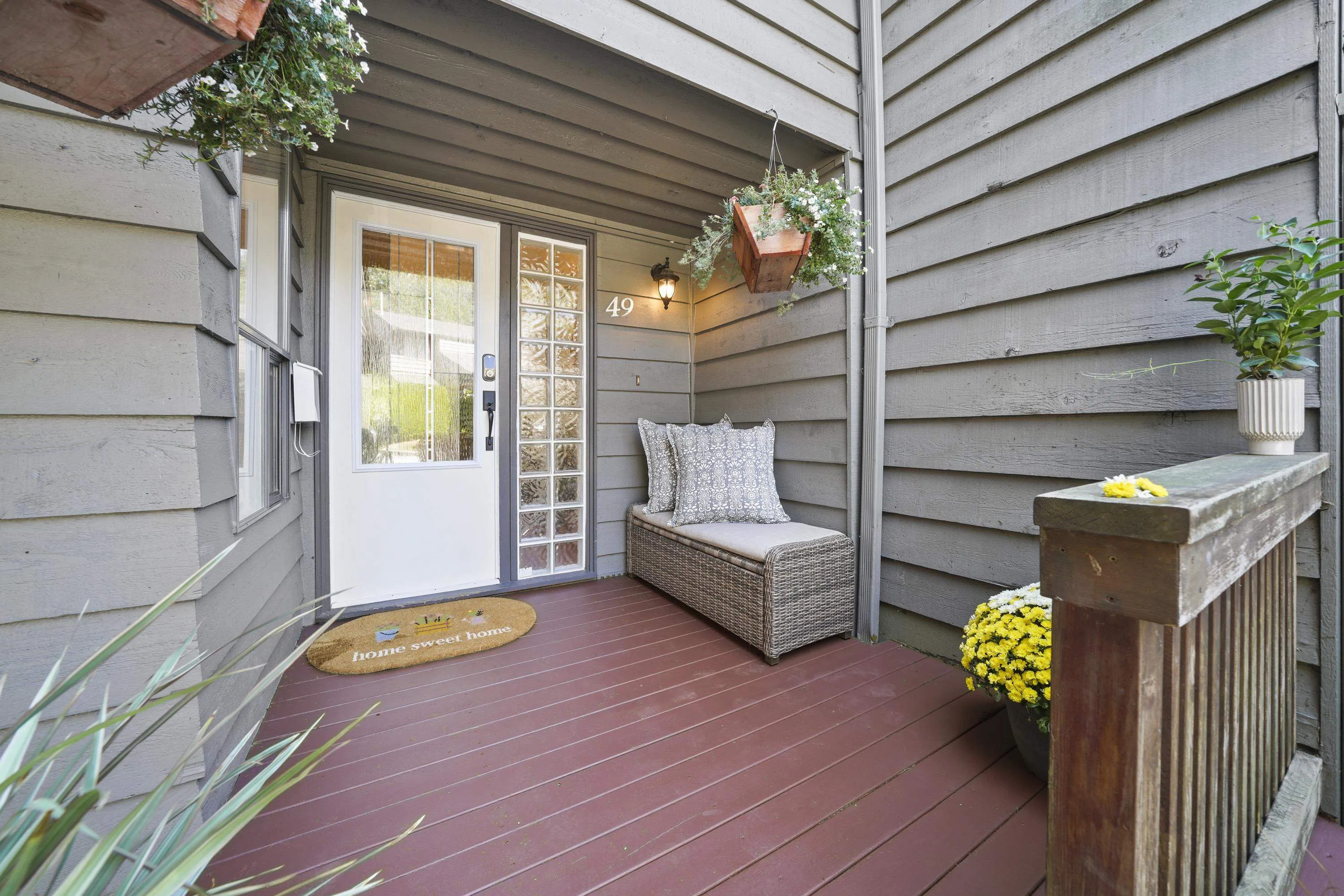 49 1910 Cedar Village Crescent