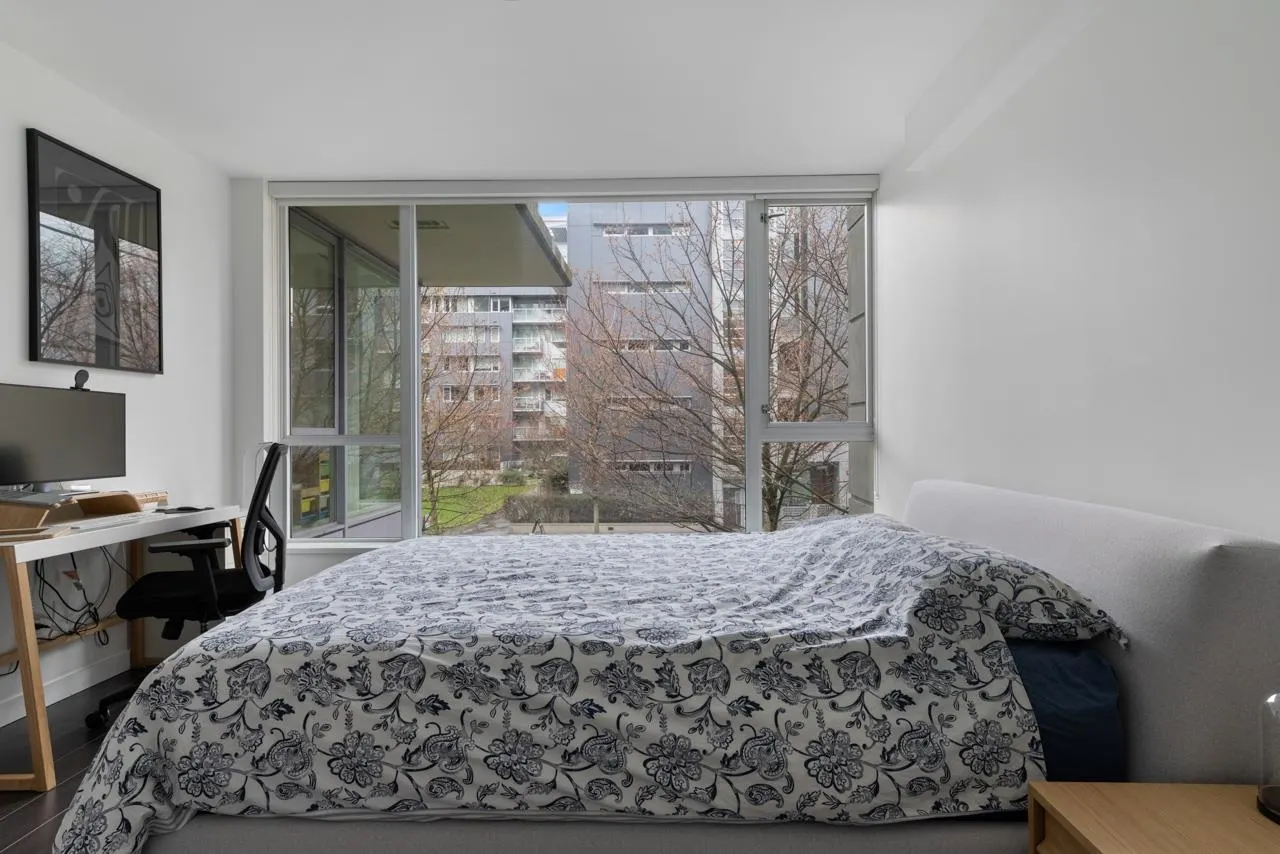 128 W 1st Avenue