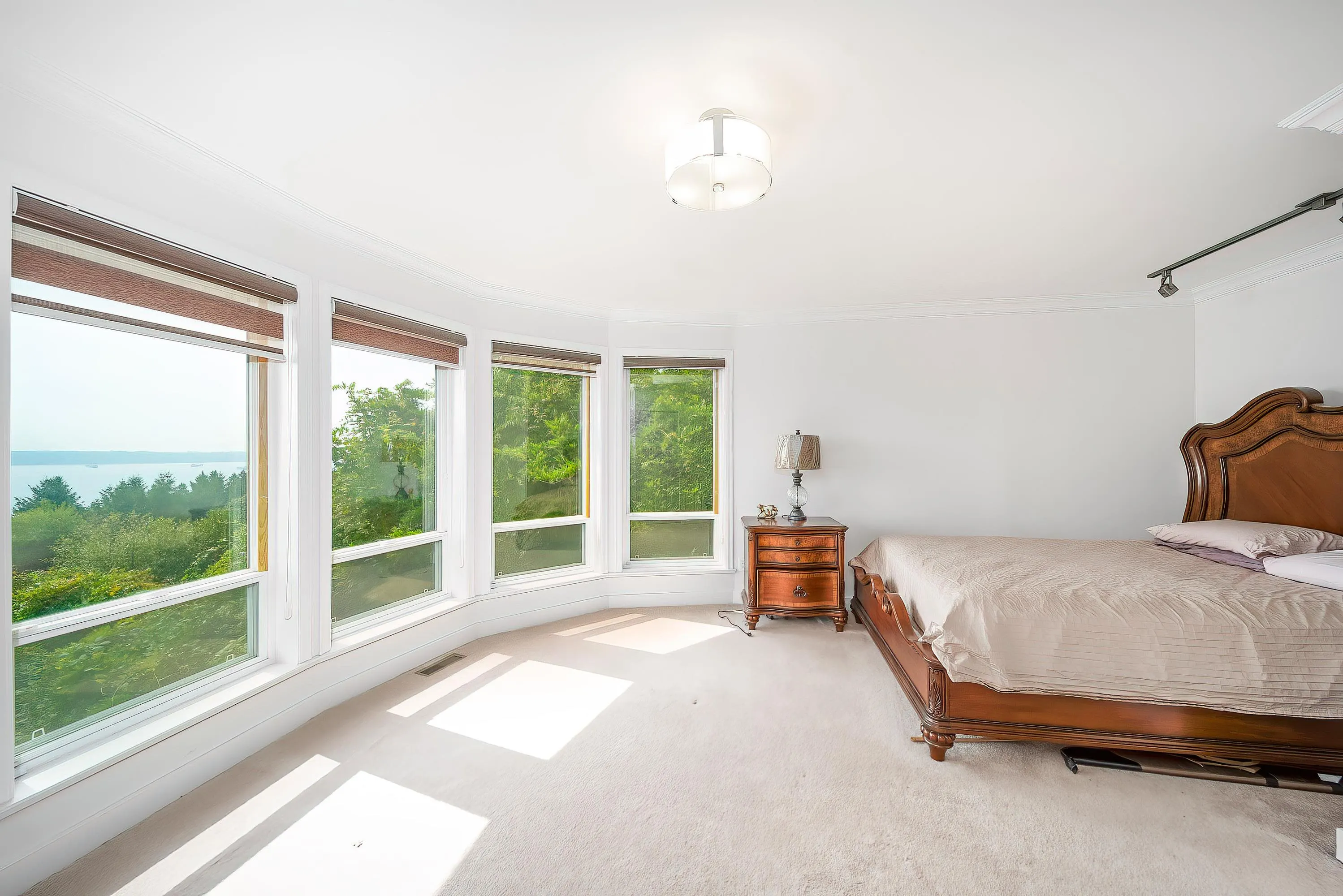 2138 Westhill Place
