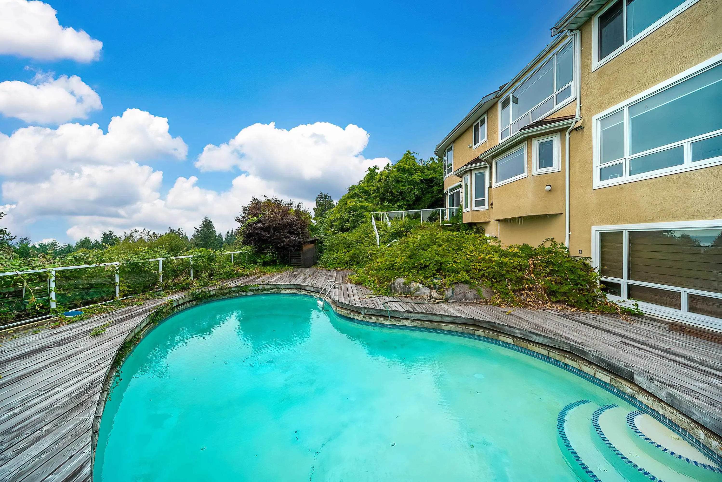 2138 Westhill Place