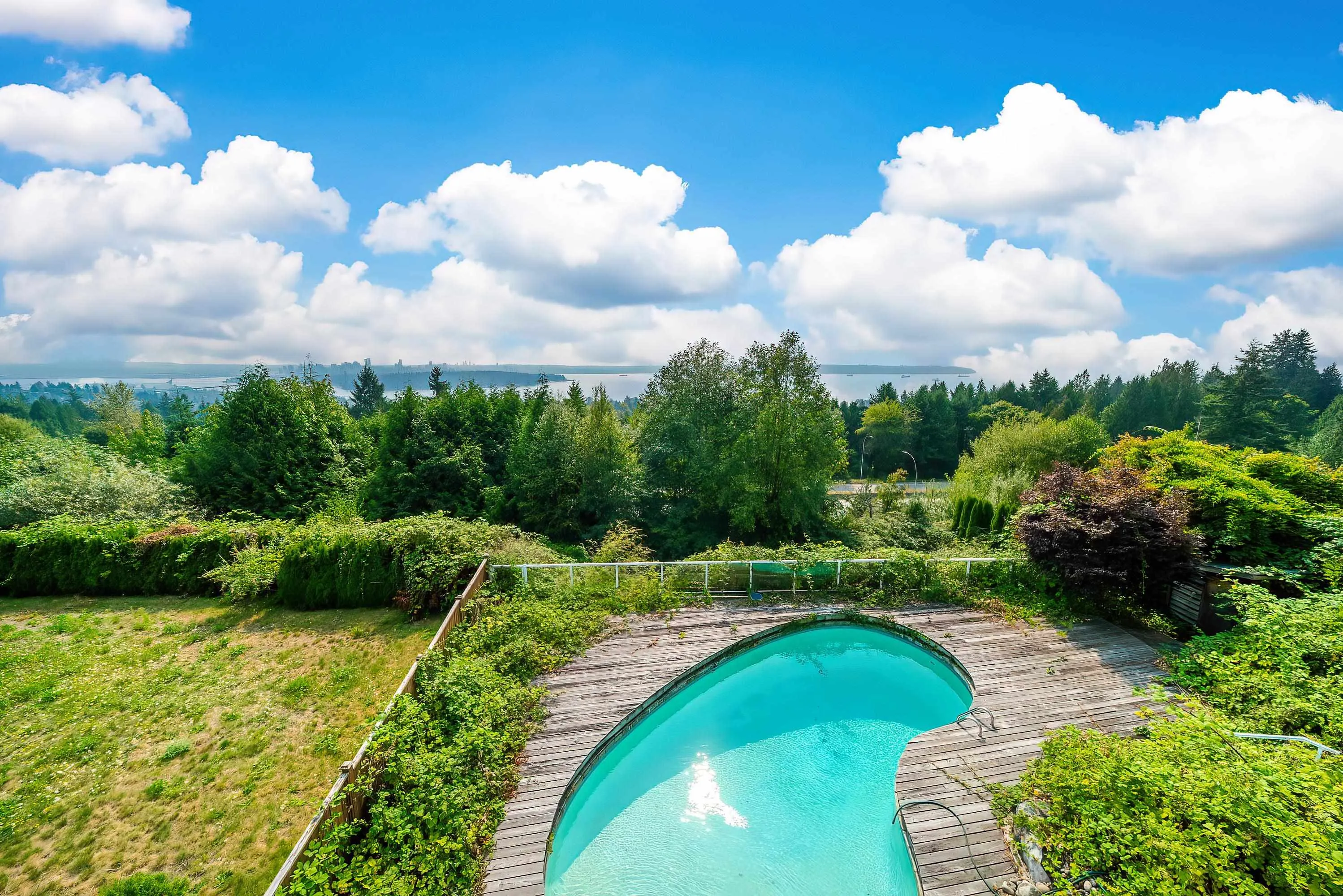 2138 Westhill Place