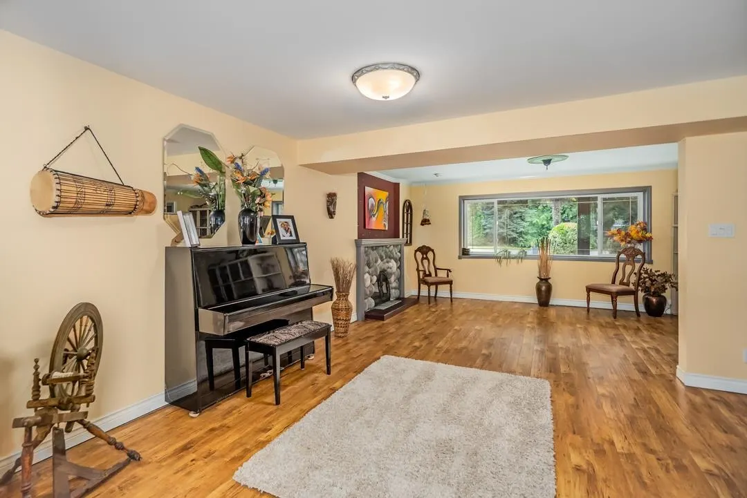 5476 Paton Drive