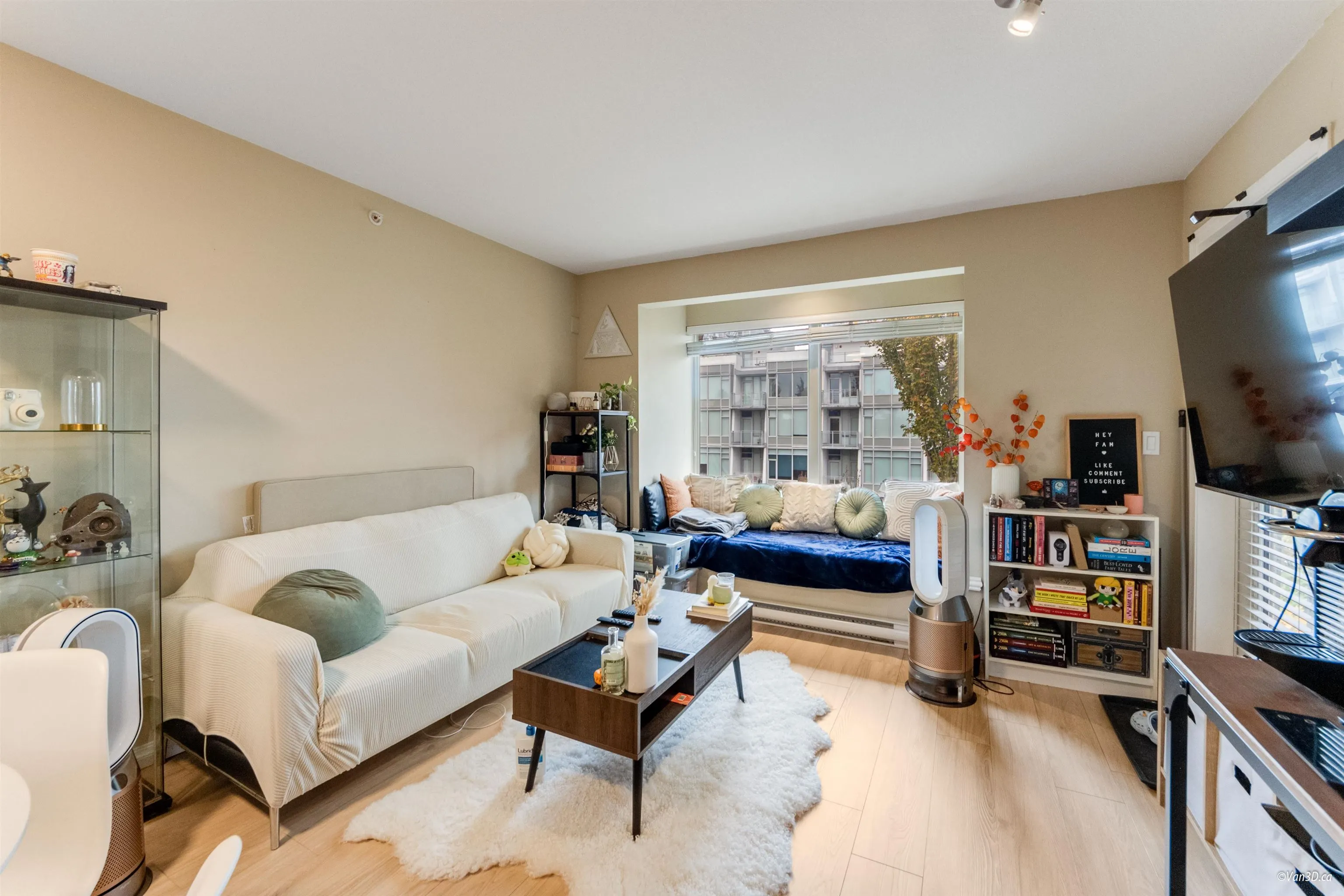 307 5000 Imperial Street