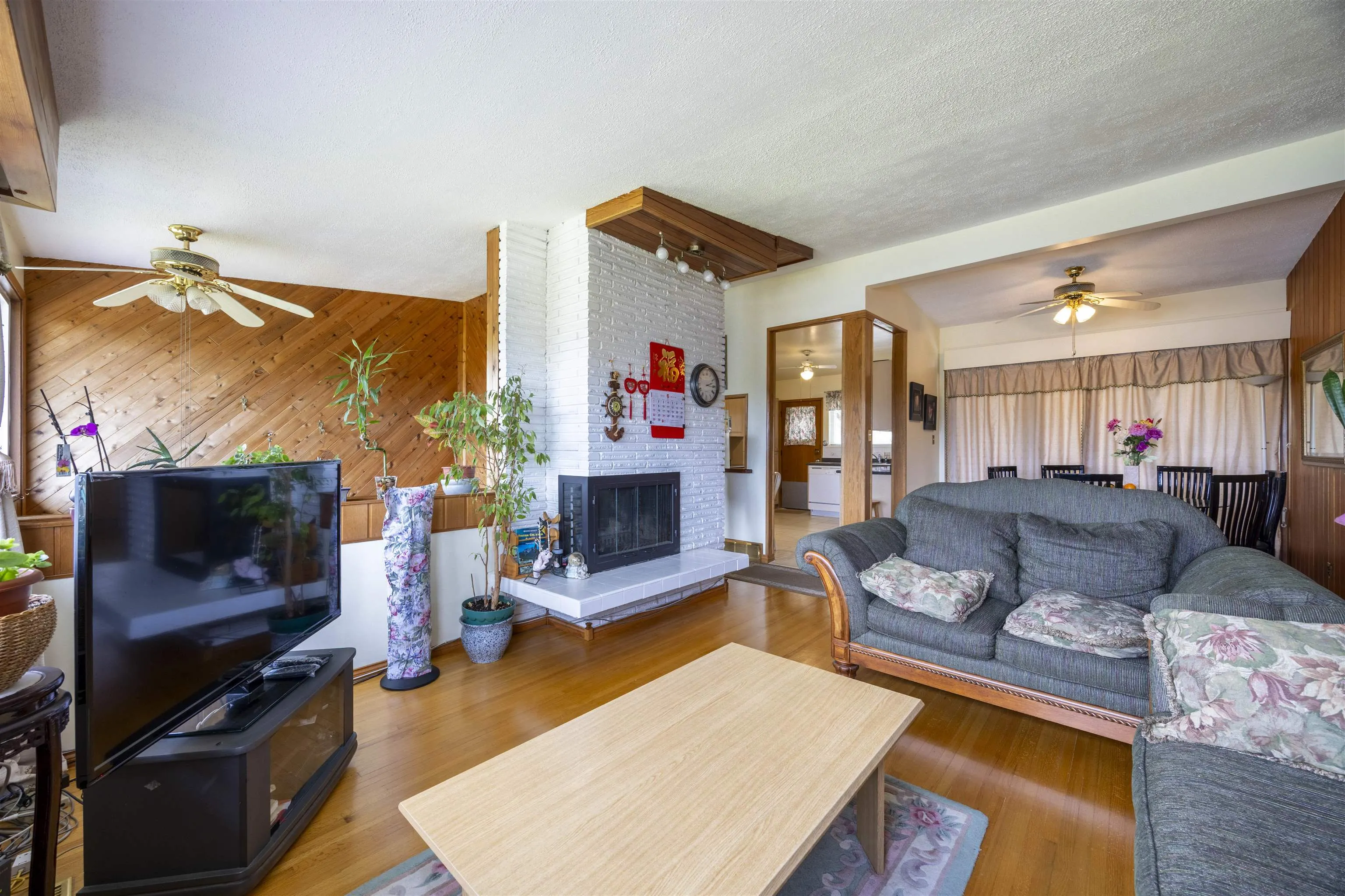 4646 Charlotte Court