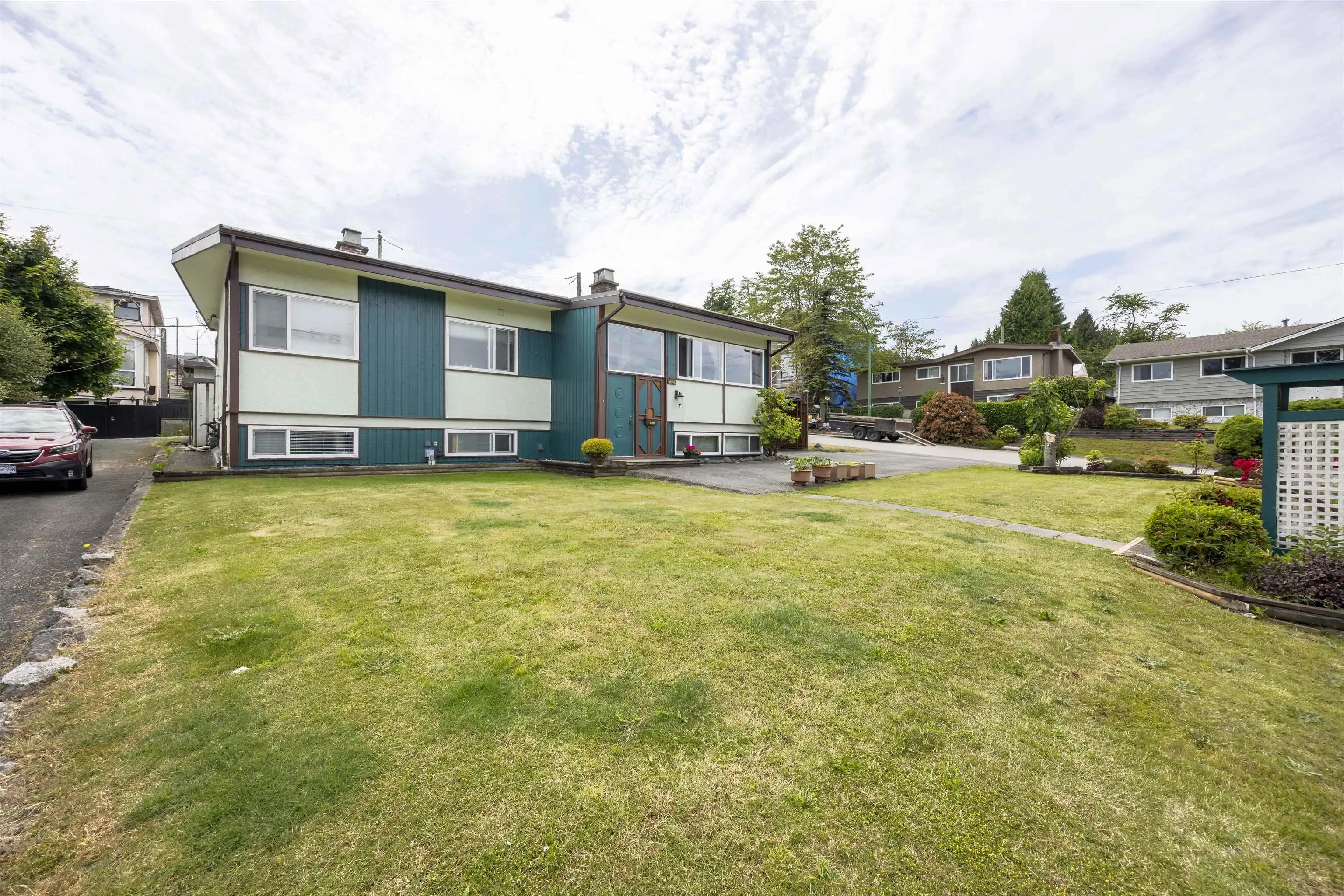 4646 Charlotte Court