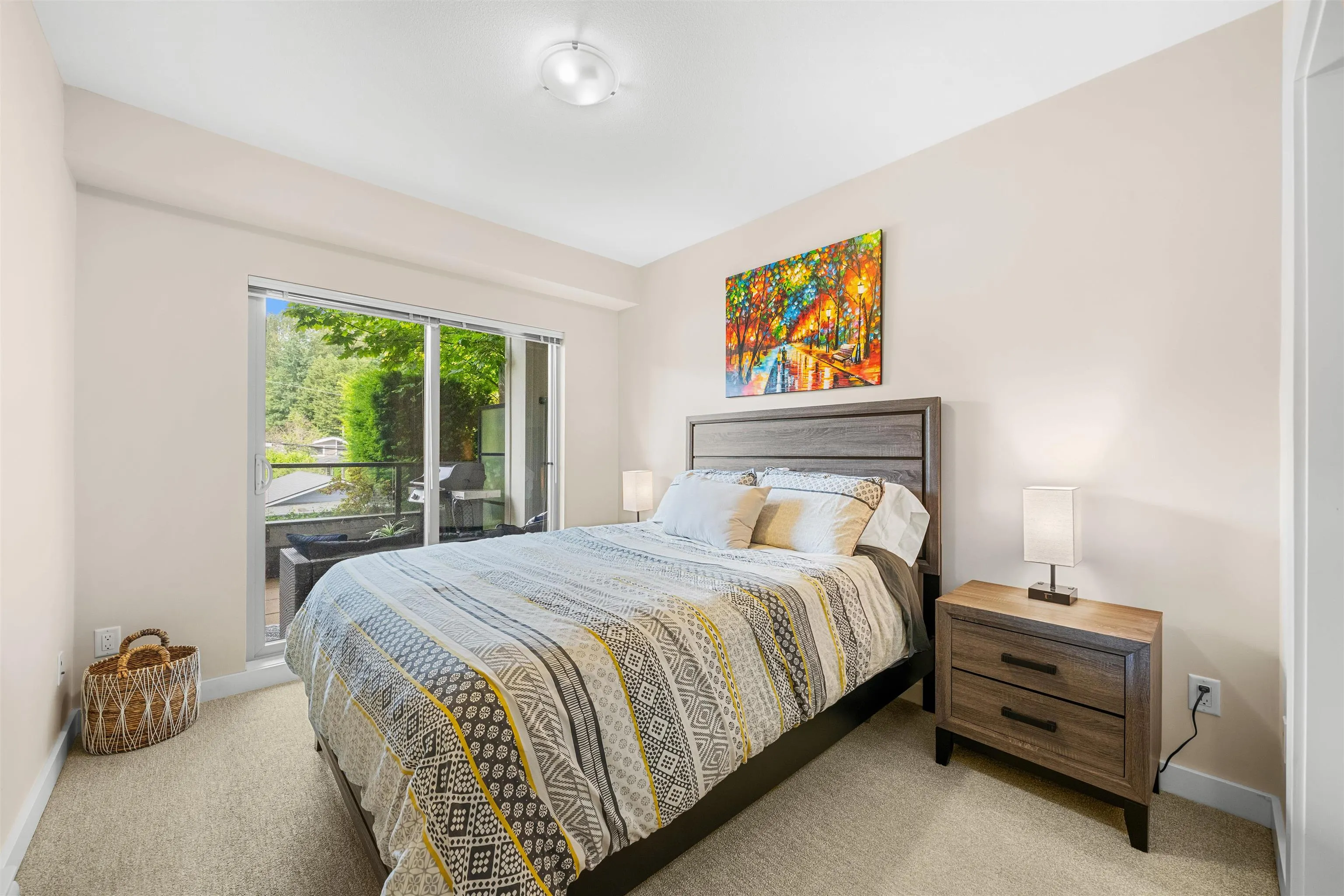 215 1330 Marine Drive