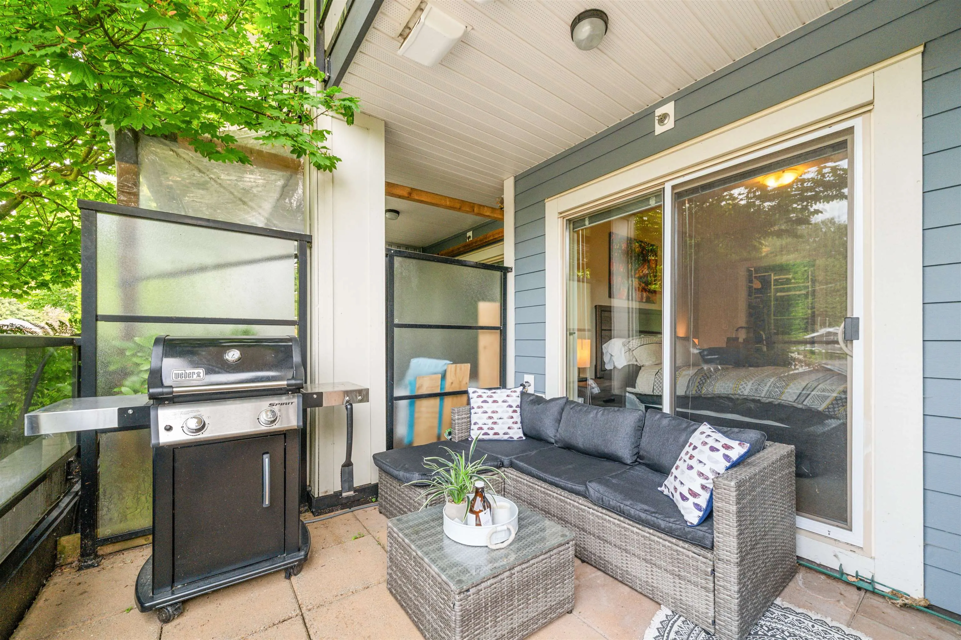 215 1330 Marine Drive
