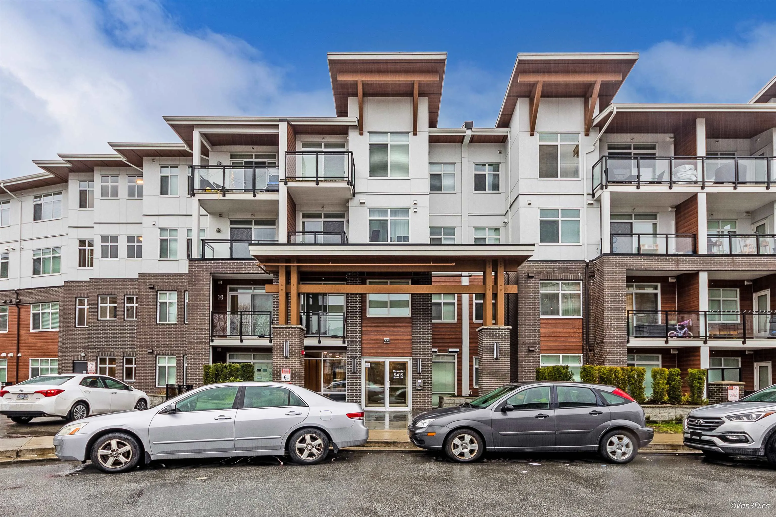 306 5415 Brydon Crescent