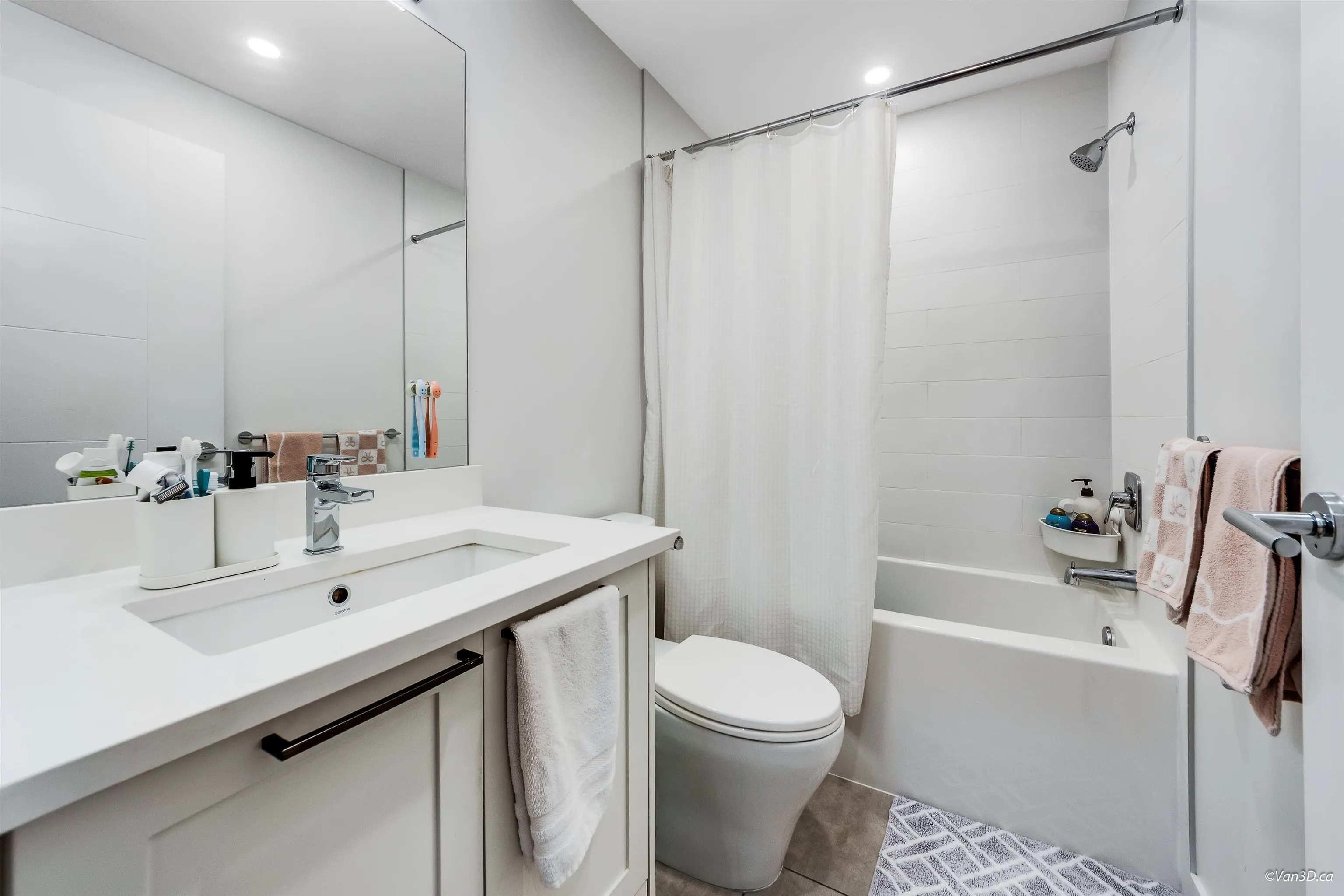 306 5415 Brydon Crescent