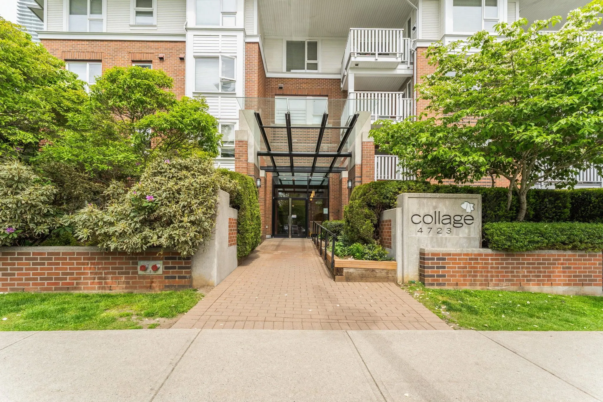 410 4723 Dawson Street