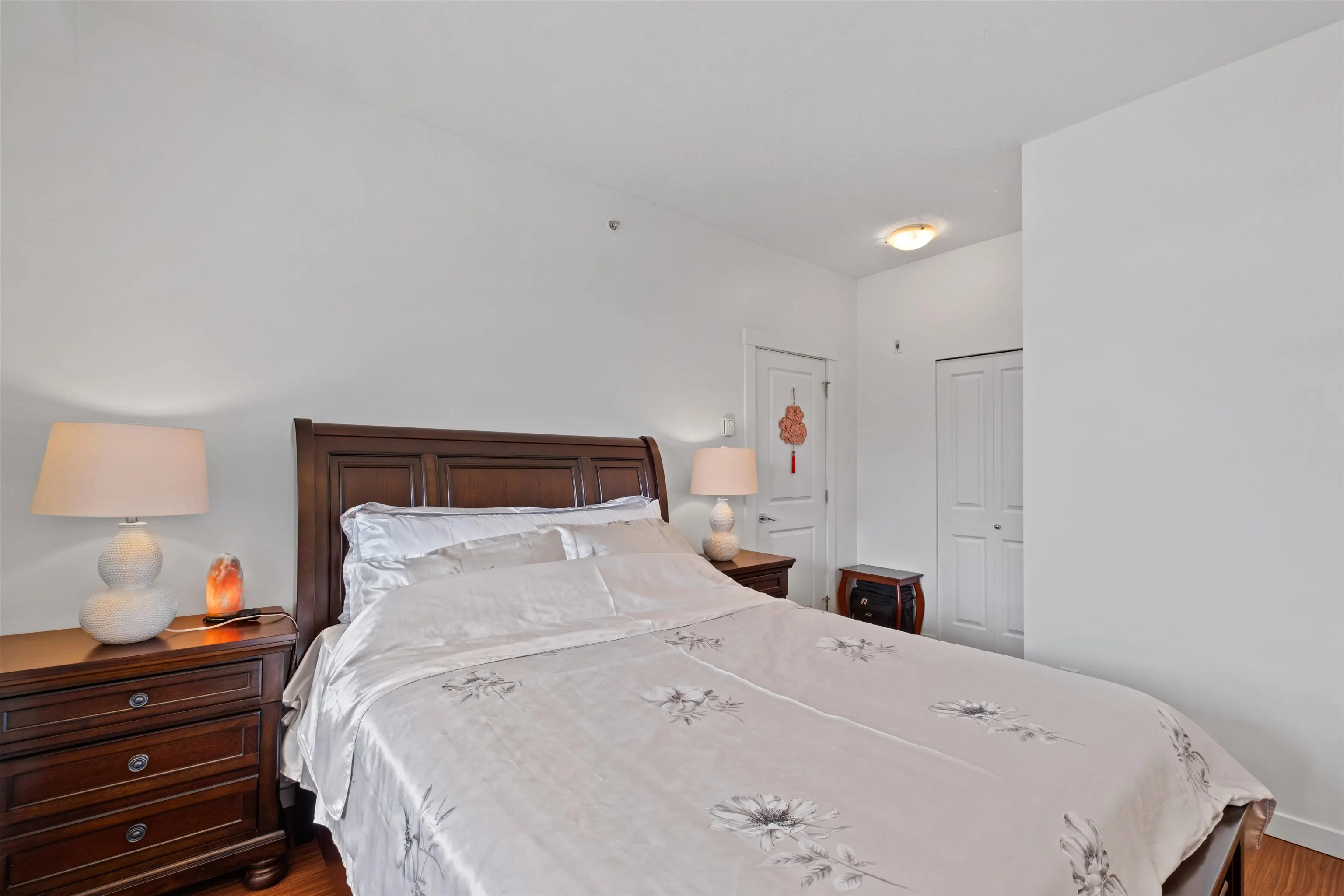 410 4723 Dawson Street