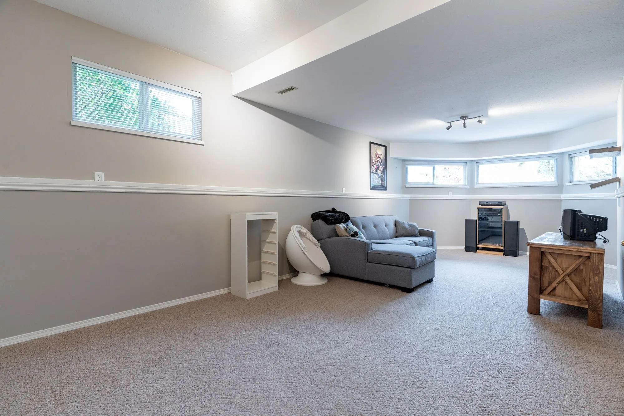 19624 Somerset Drive