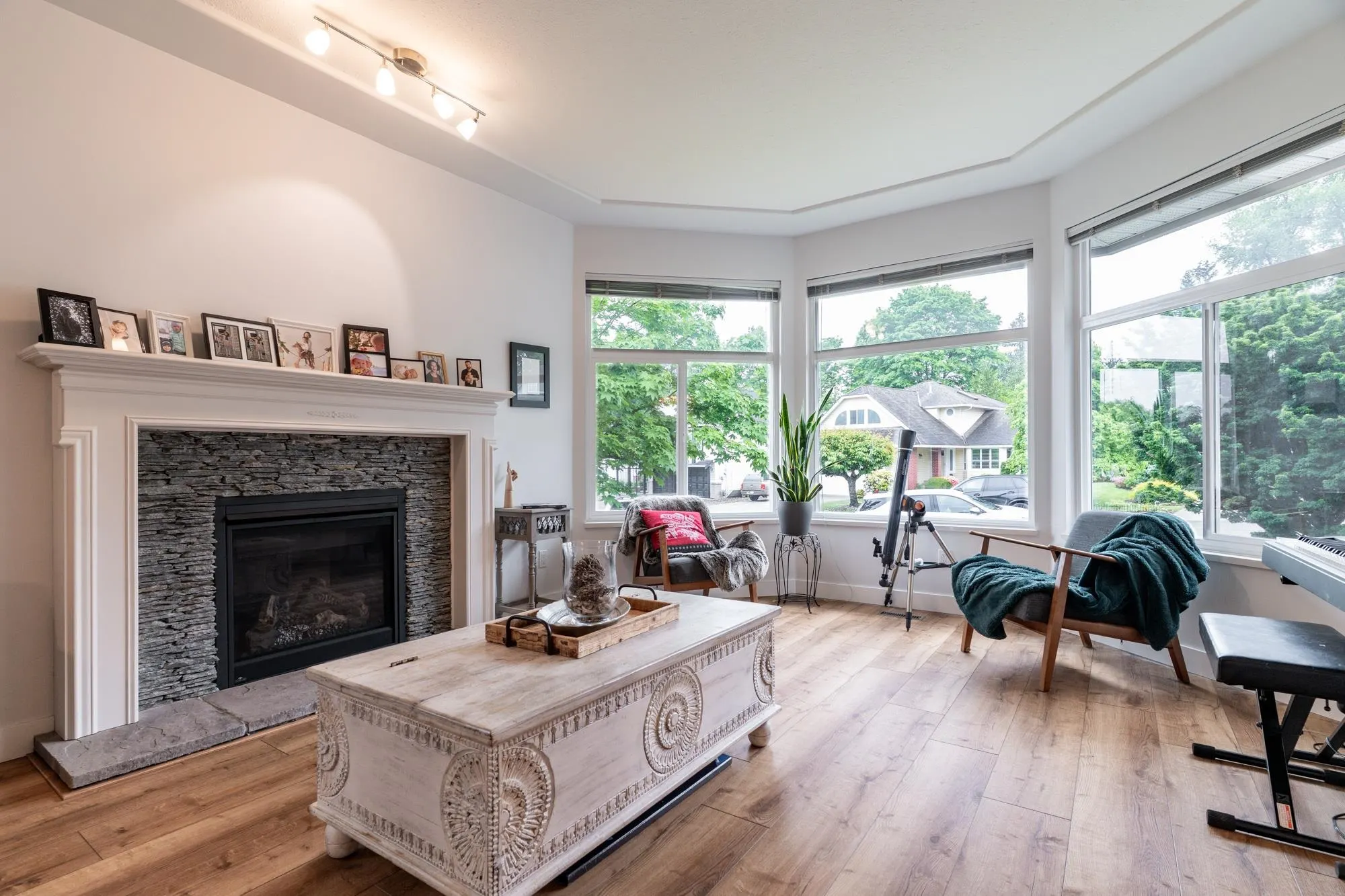 19624 Somerset Drive