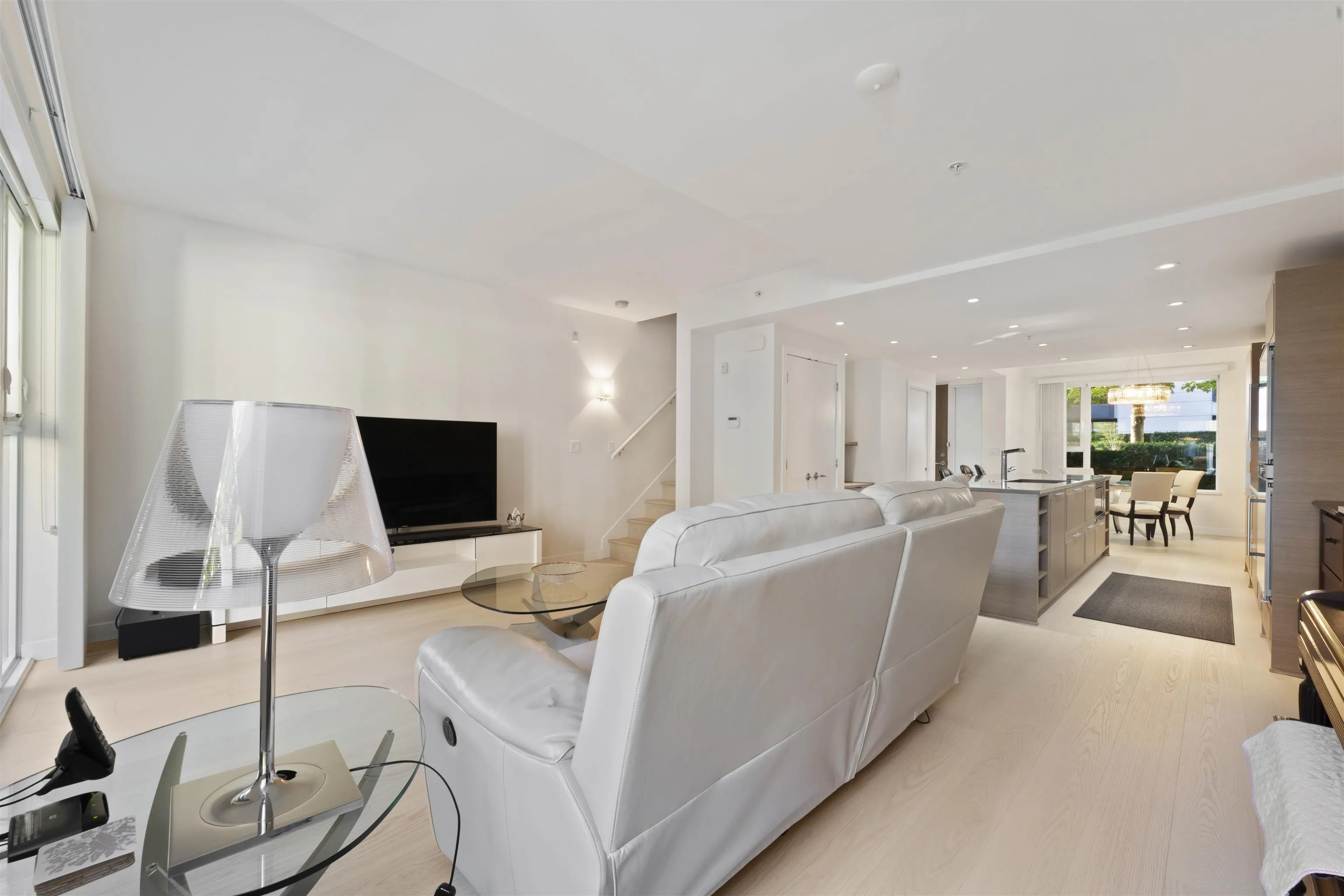 1512 Atlas Lane