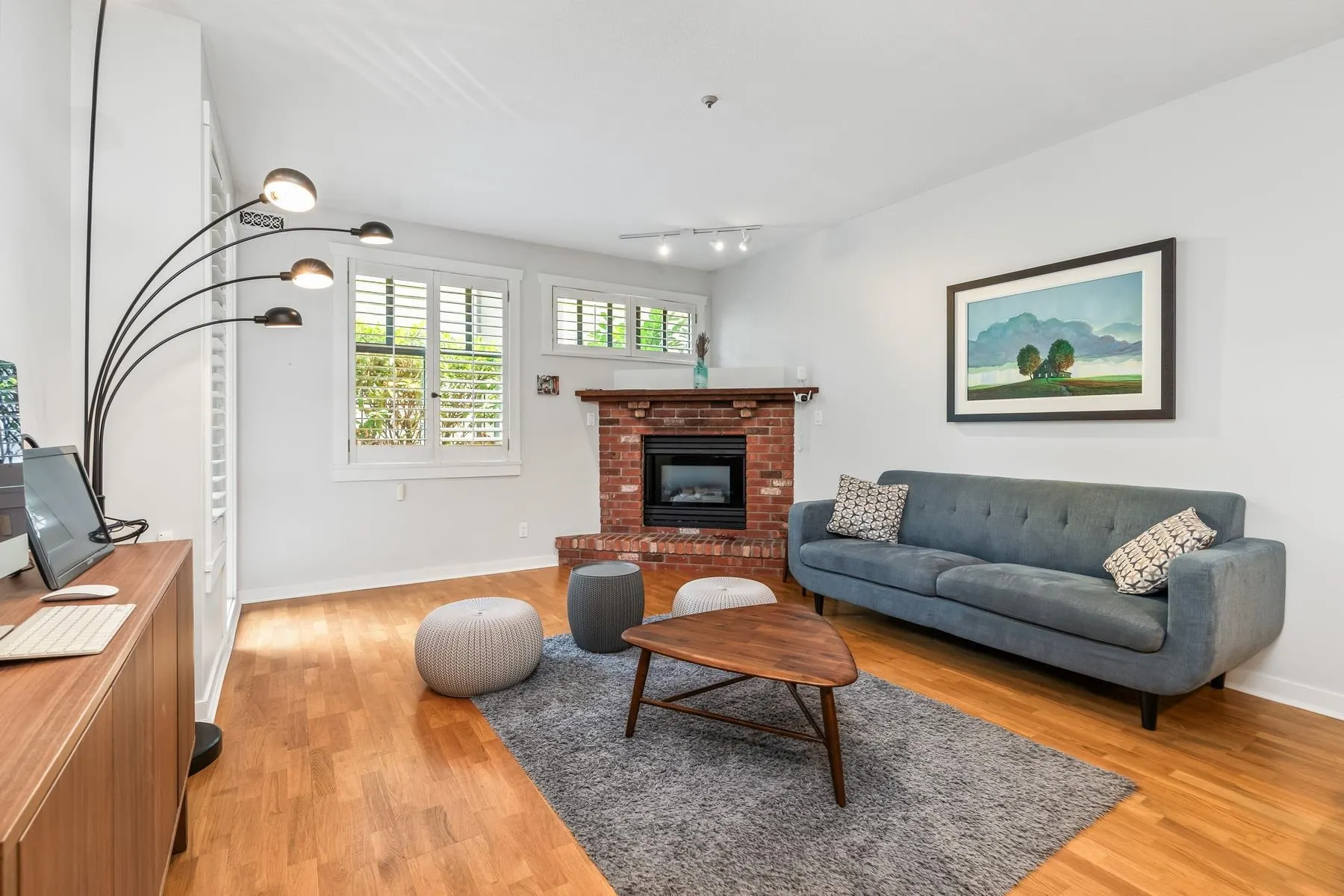 204 2525 Quebec Street