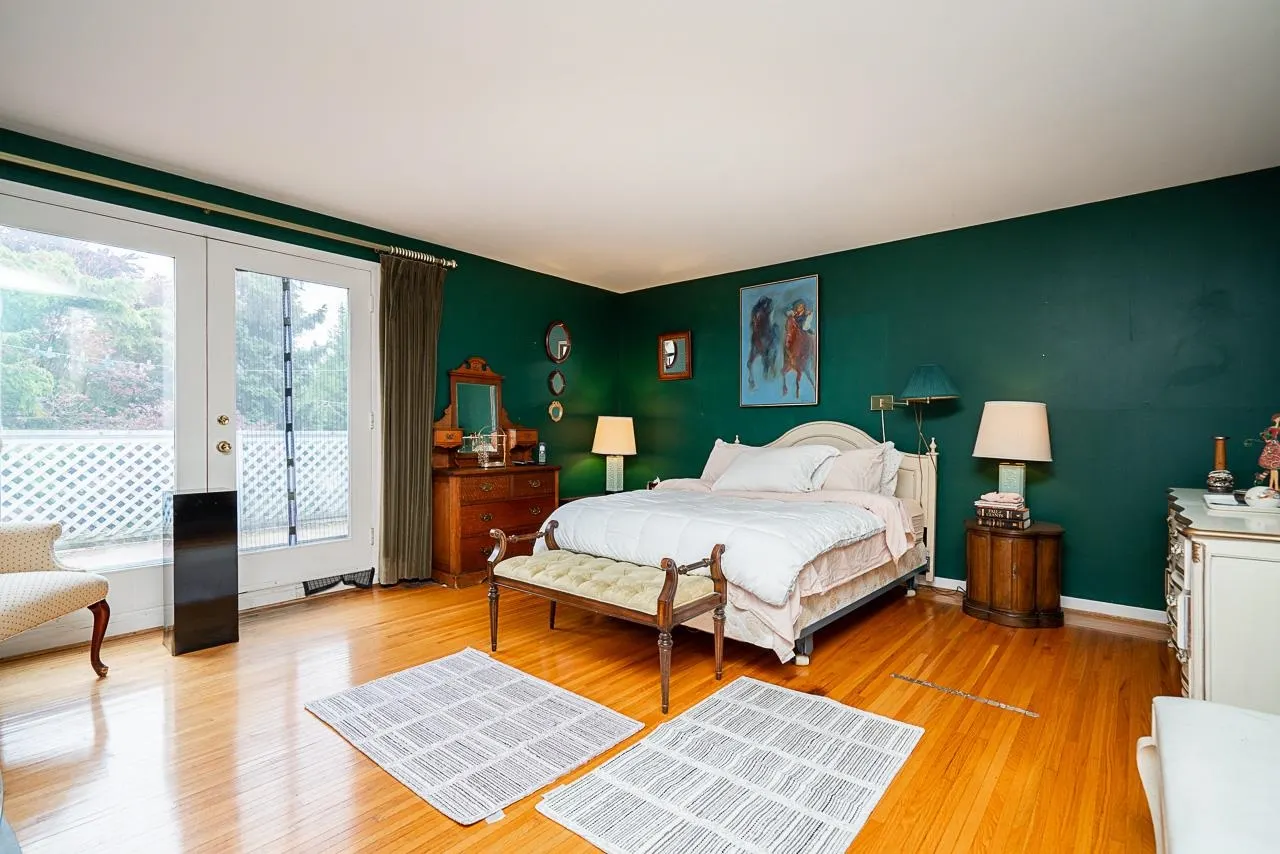 6138 Granville Street