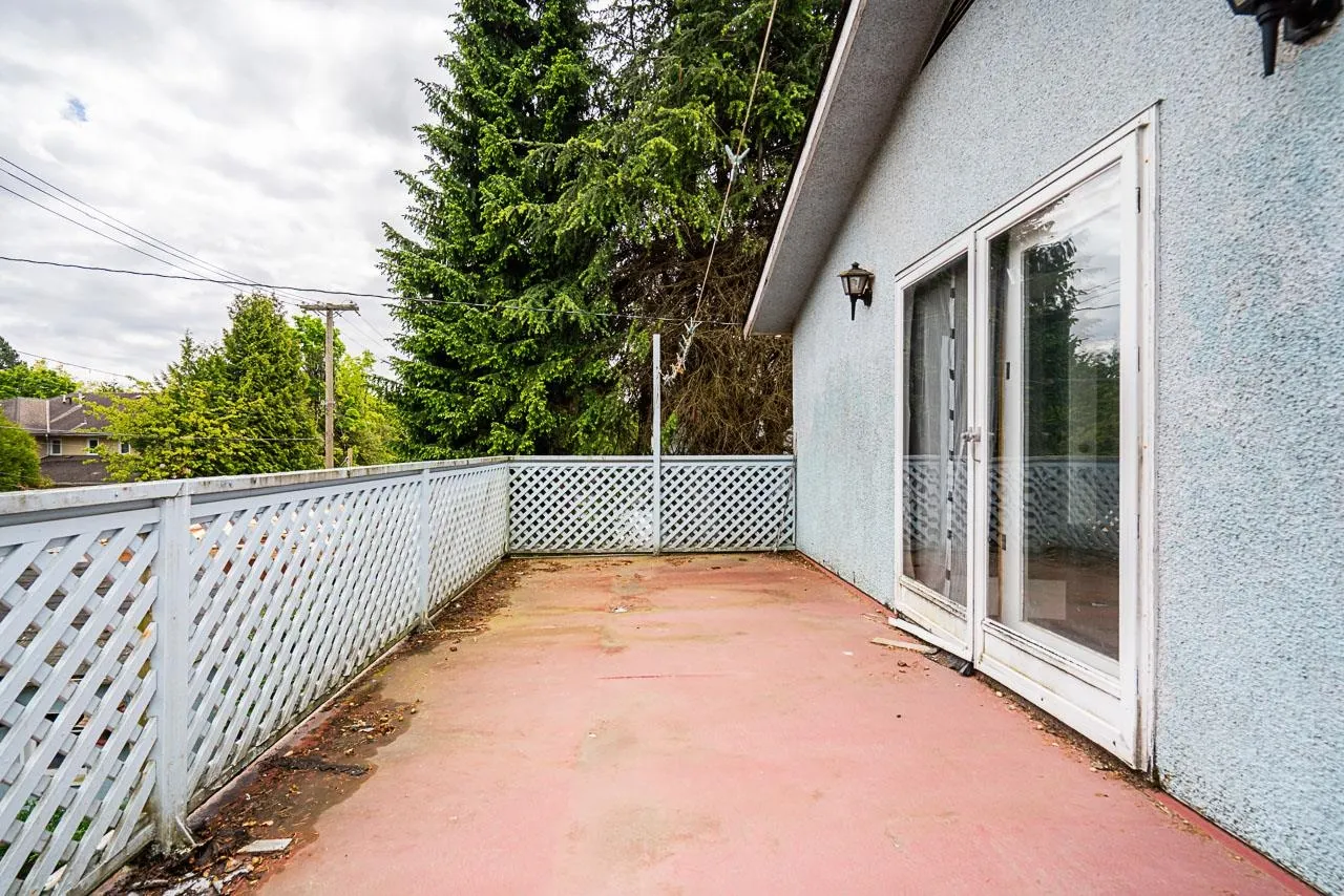 6138 Granville Street