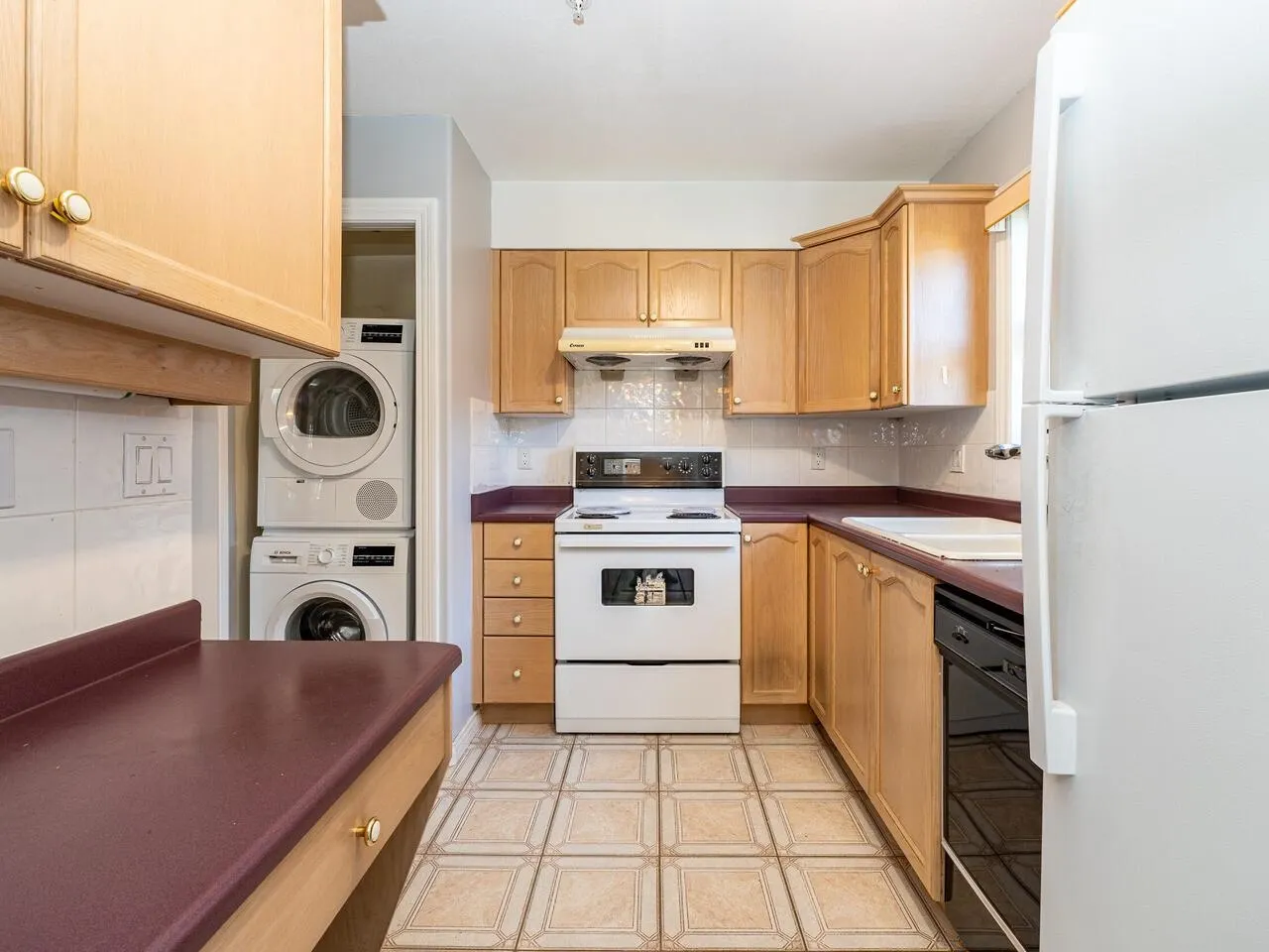 39 W 12th Avenue