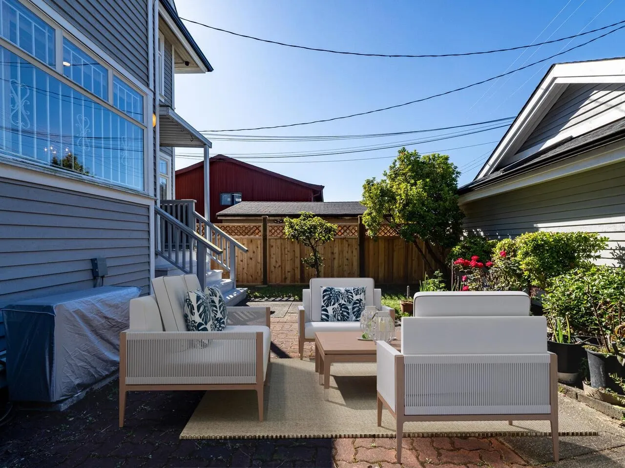 39 W 12th Avenue