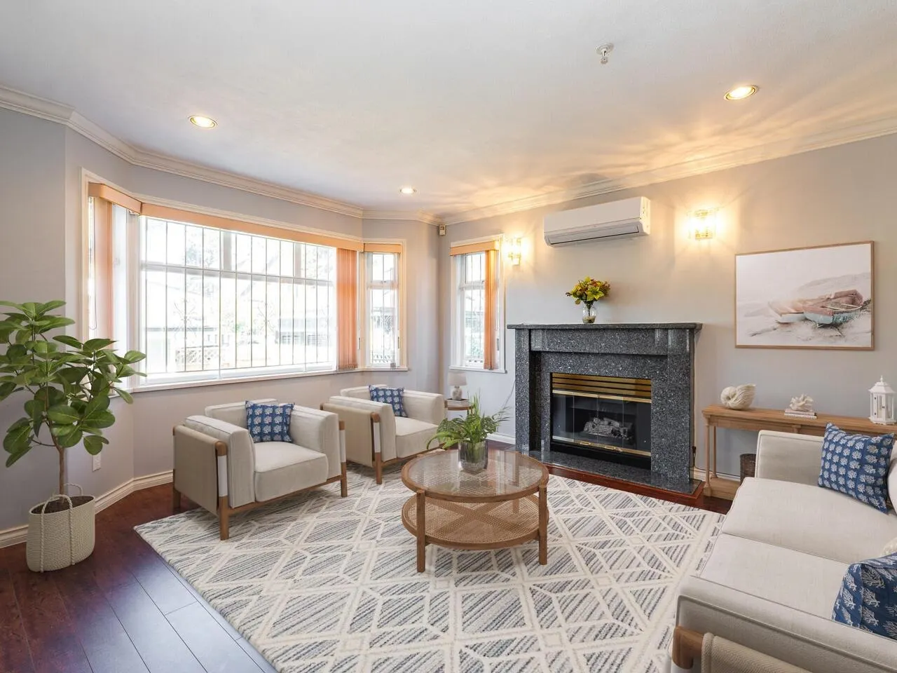39 W 12th Avenue