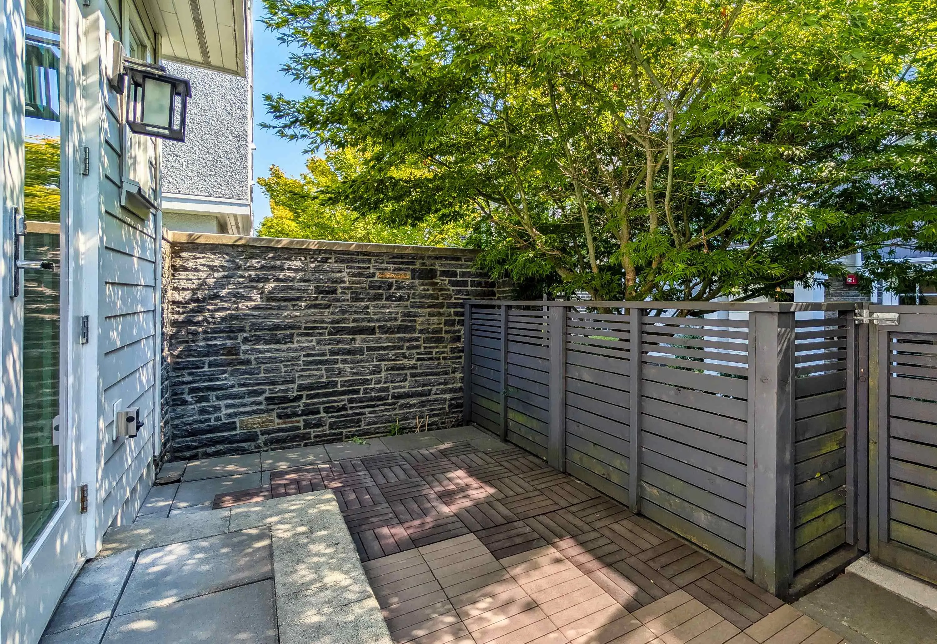 276 W 62nd Avenue