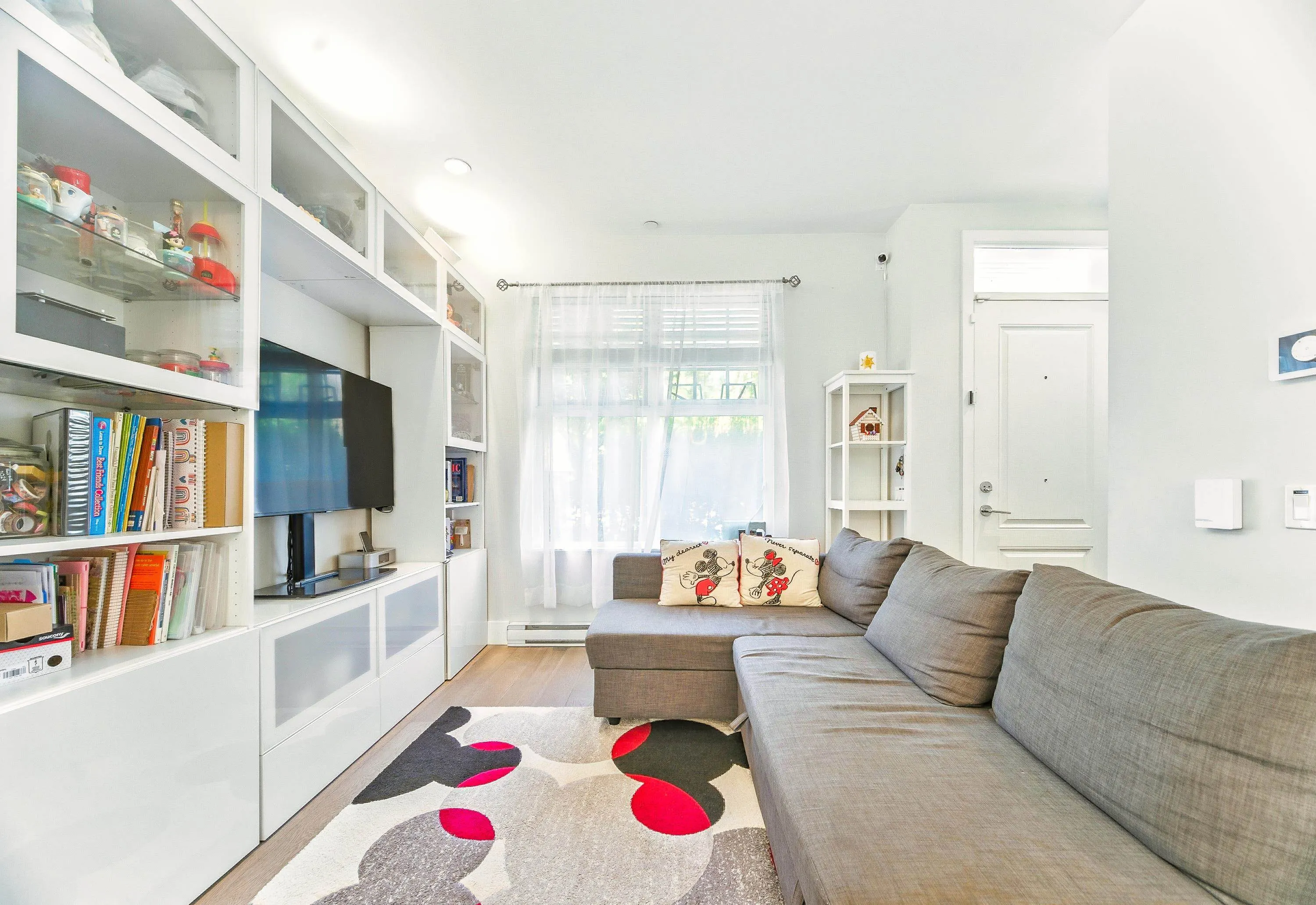 276 W 62nd Avenue