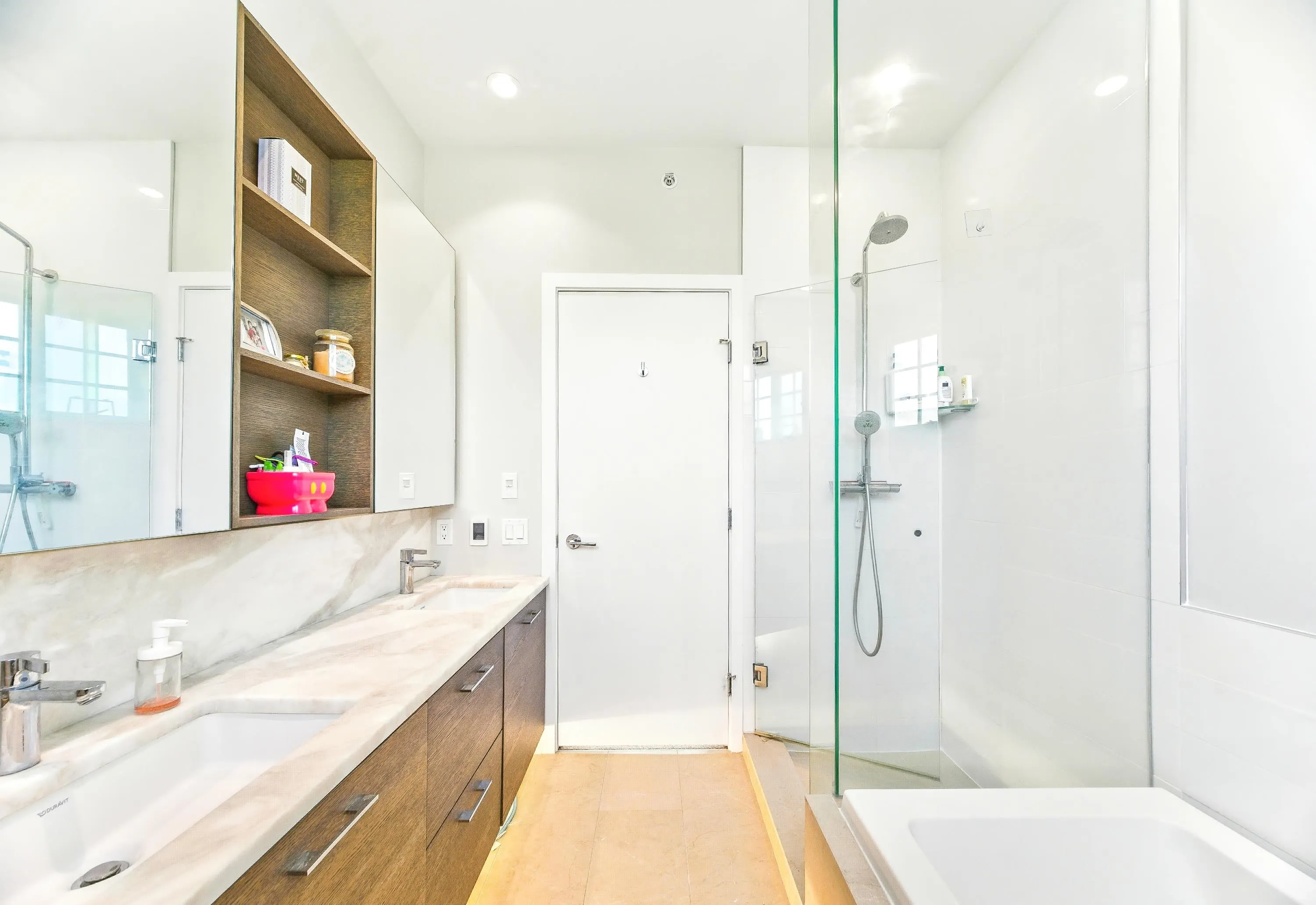 276 W 62nd Avenue