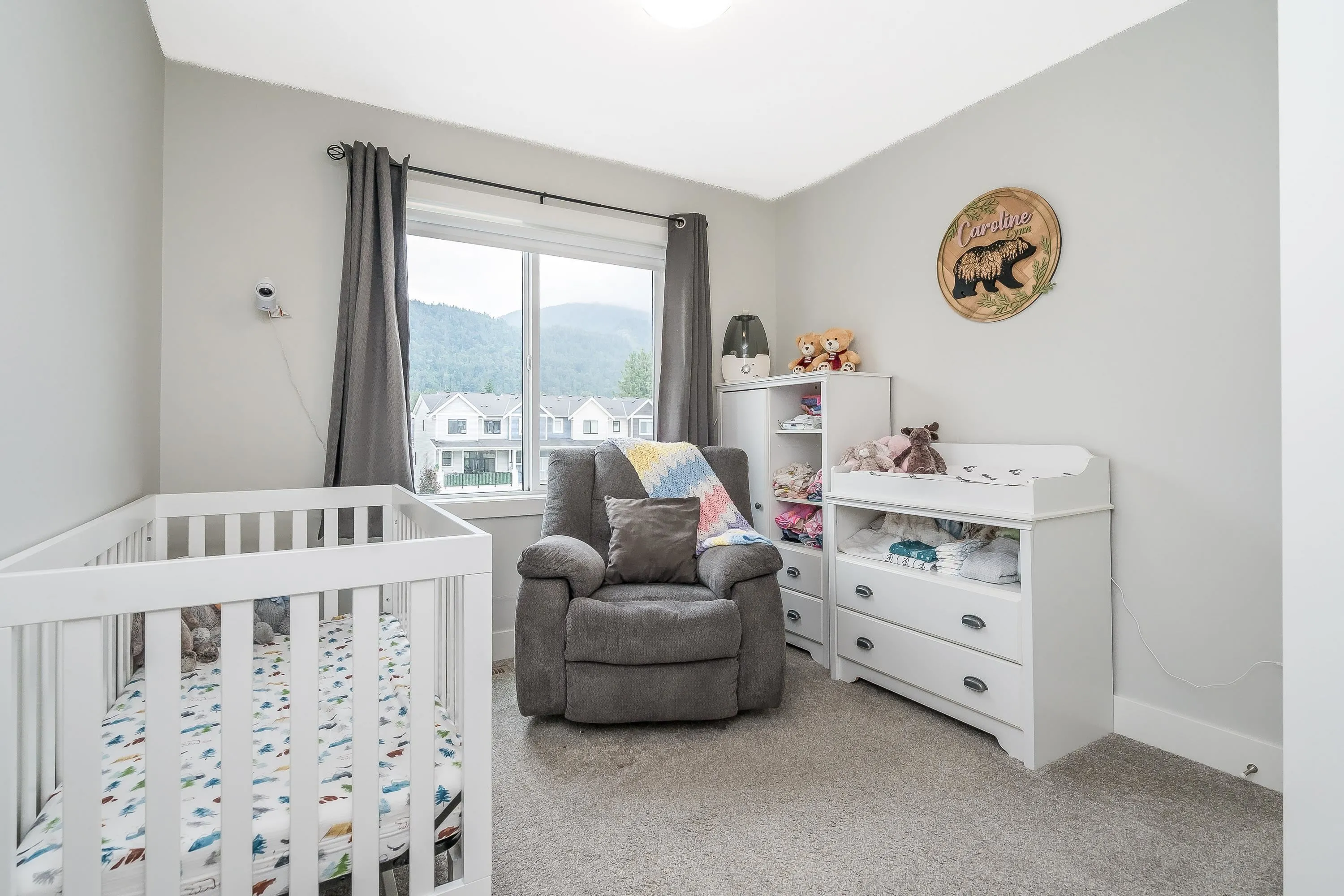 16 5480 Pebble Lane