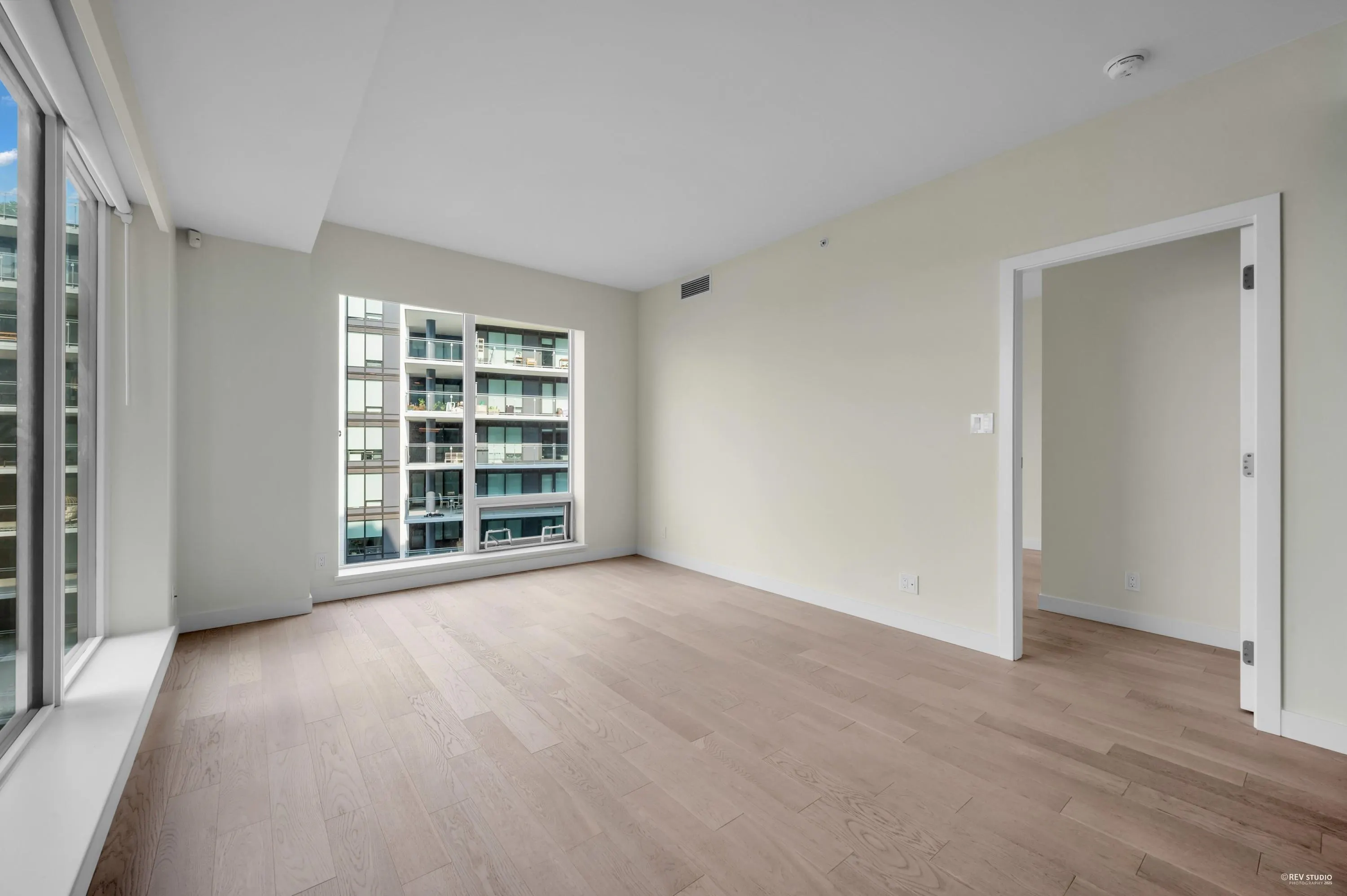 707 6811 Pearson Way