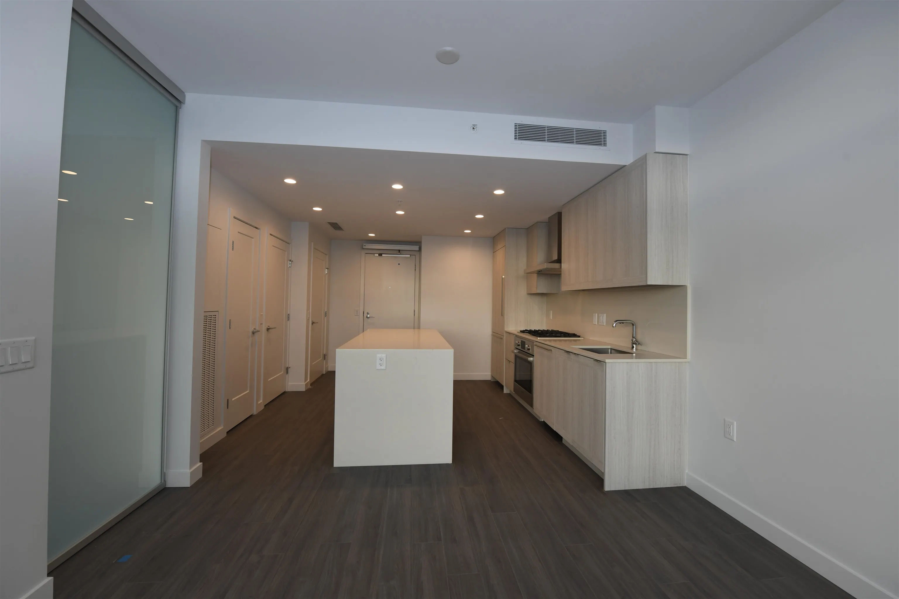 1903 2311 Beta Avenue