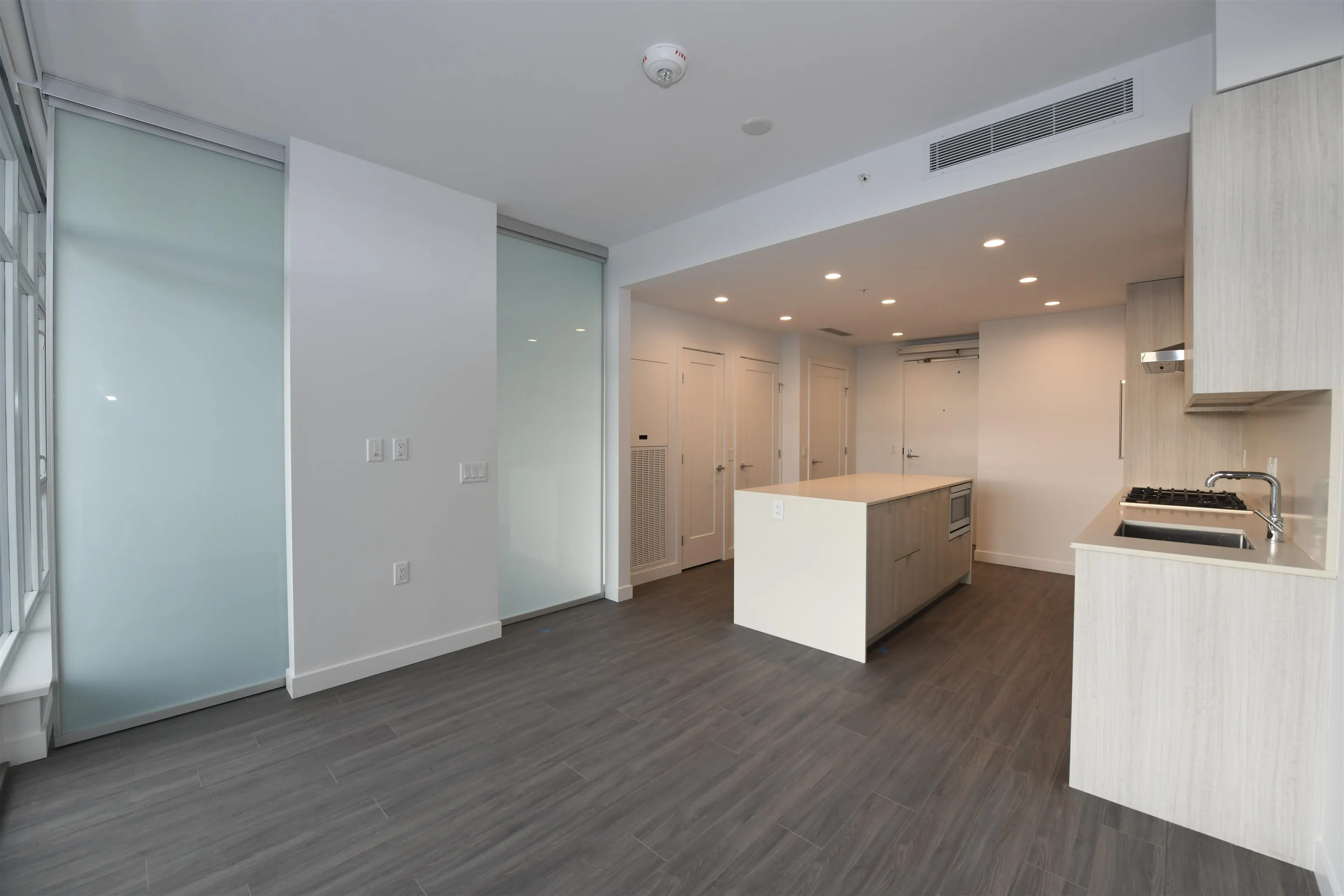1903 2311 Beta Avenue