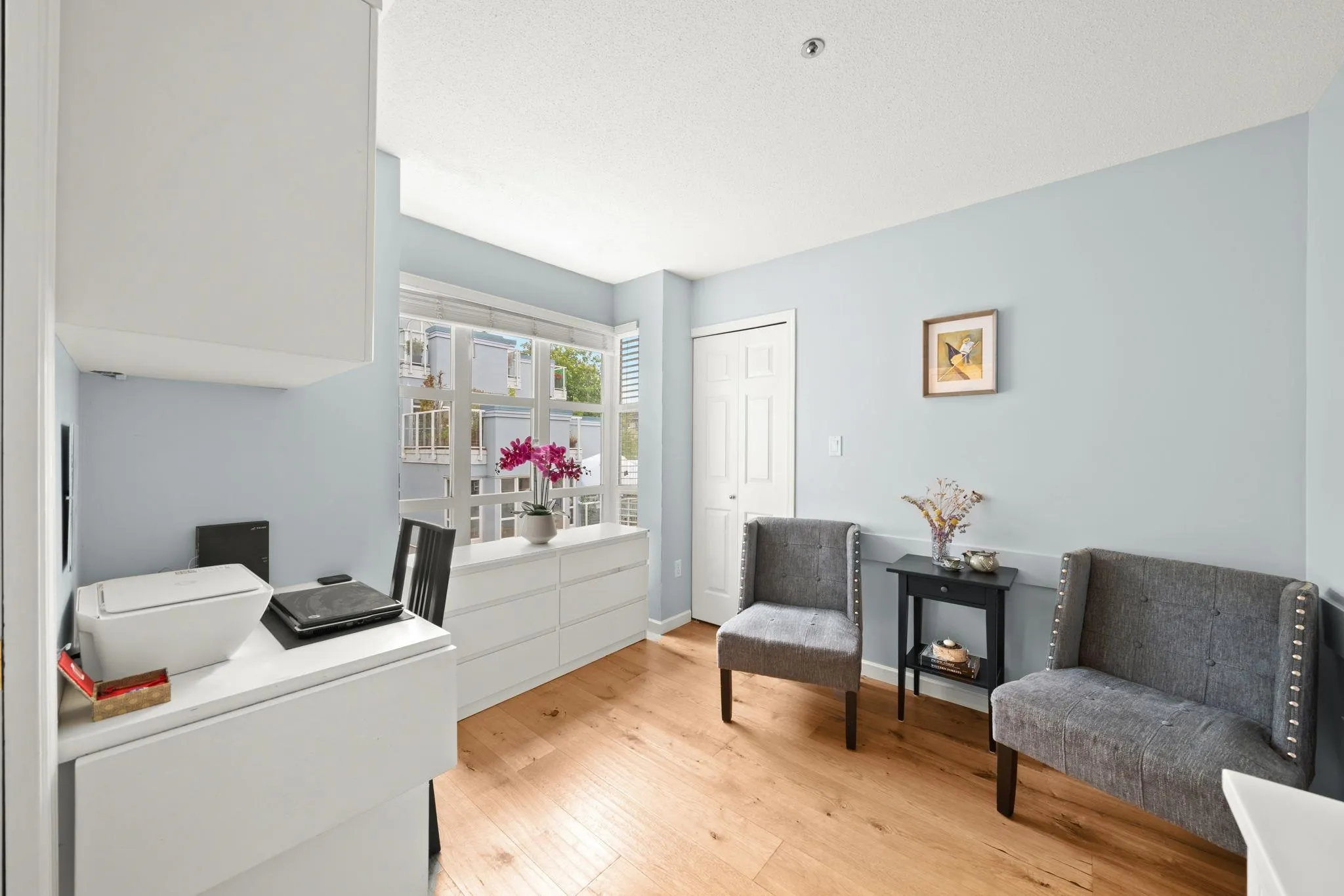 301 8728 Sw Marine Drive