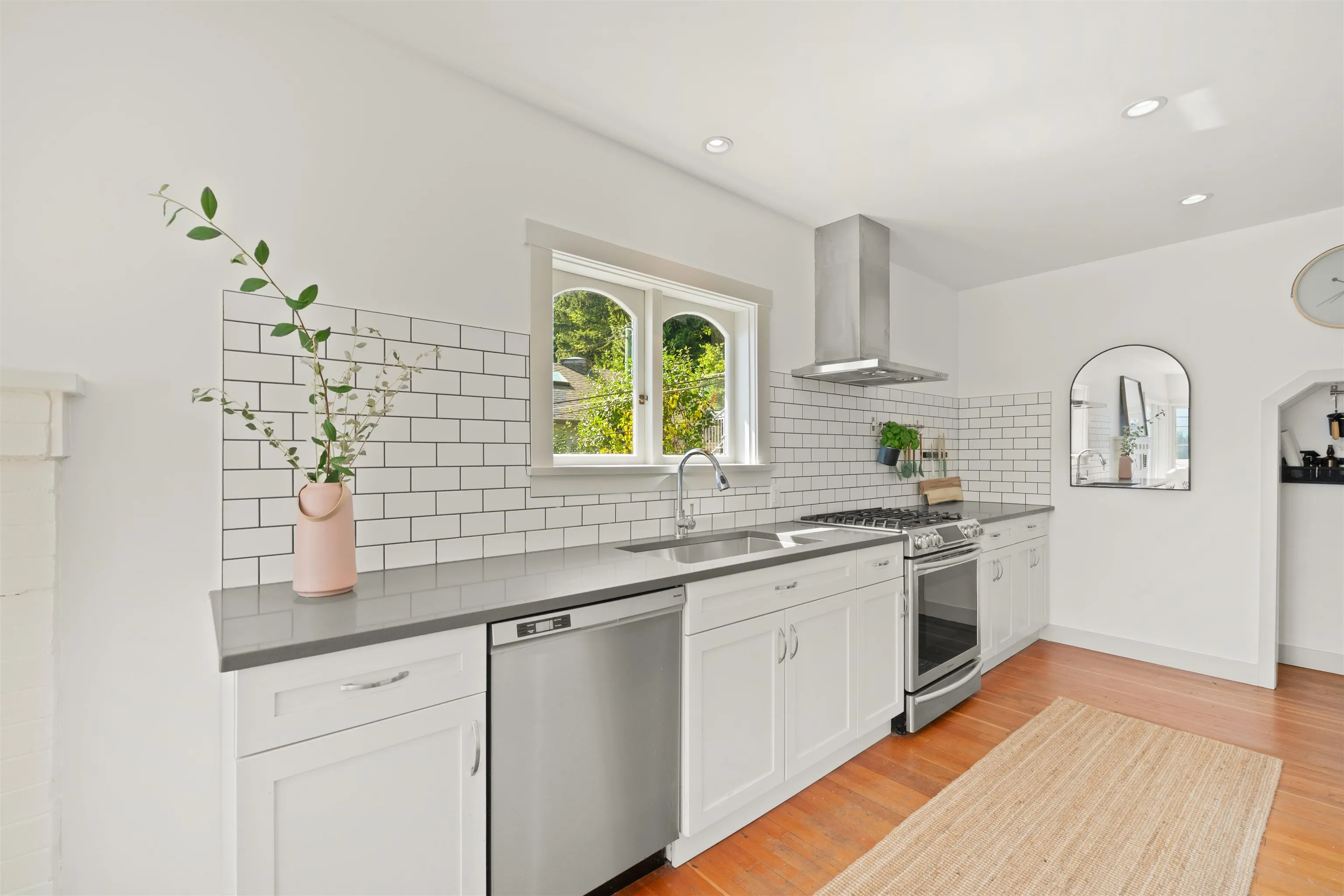 2689 Panorama Drive