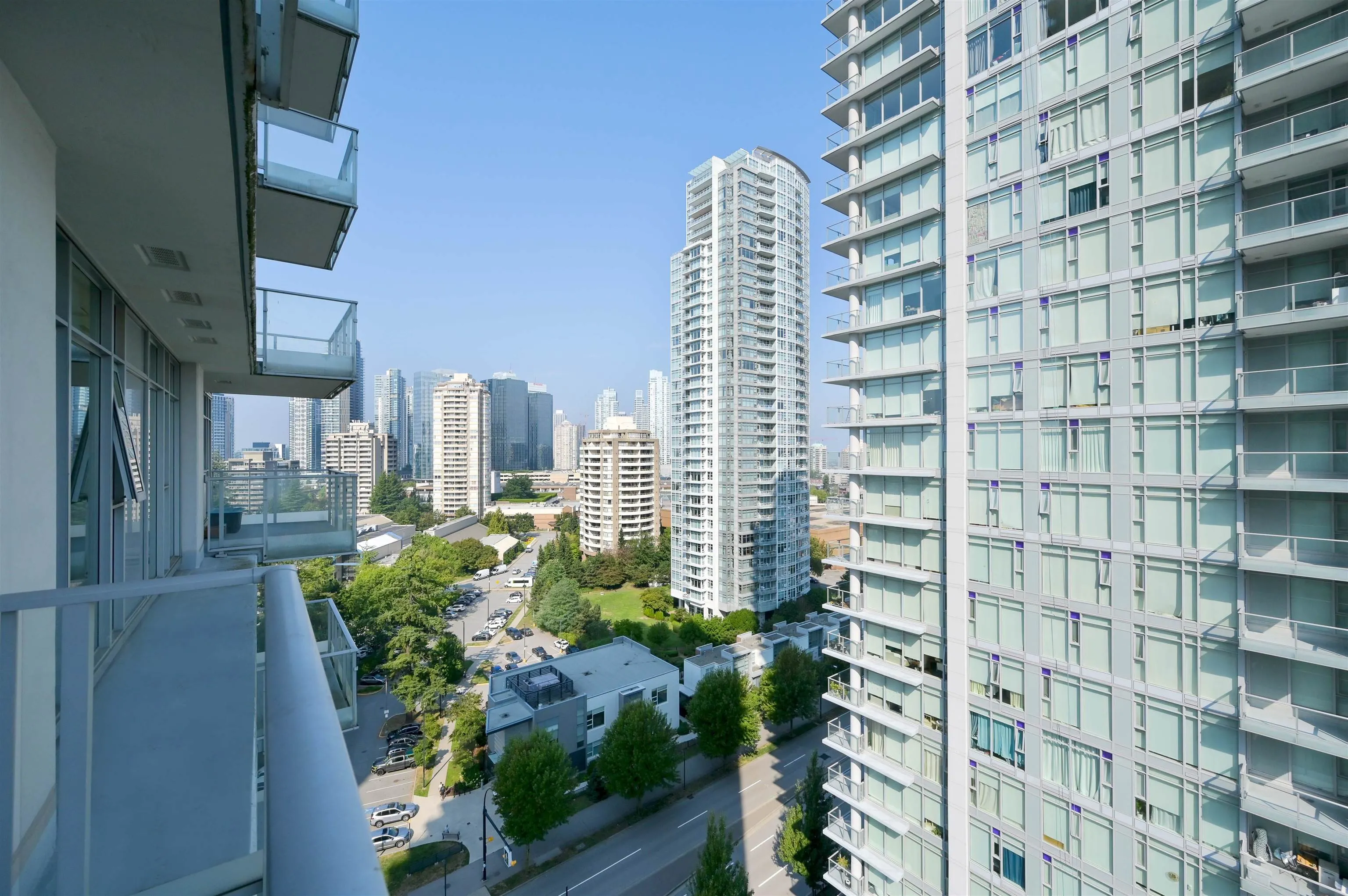 1809 6588 Nelson Avenue